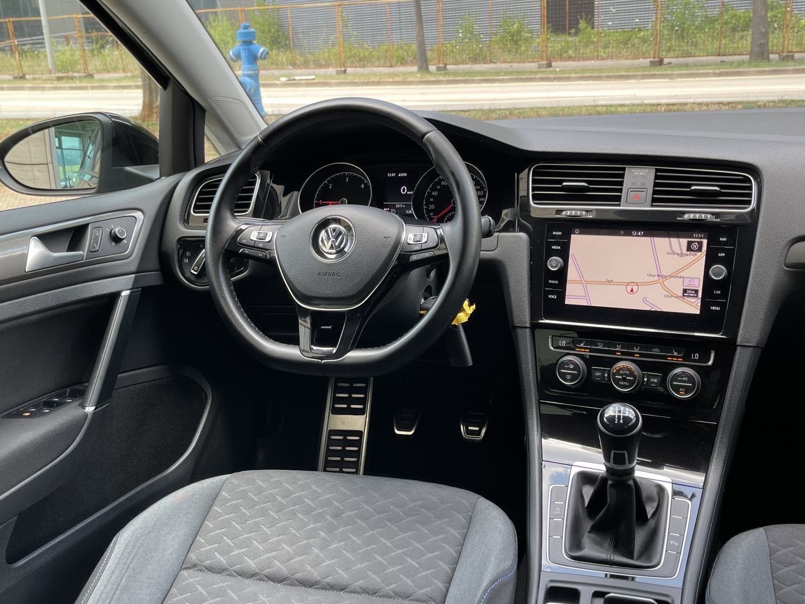 VW Golf 7 1,6 TDI, fotografija 7