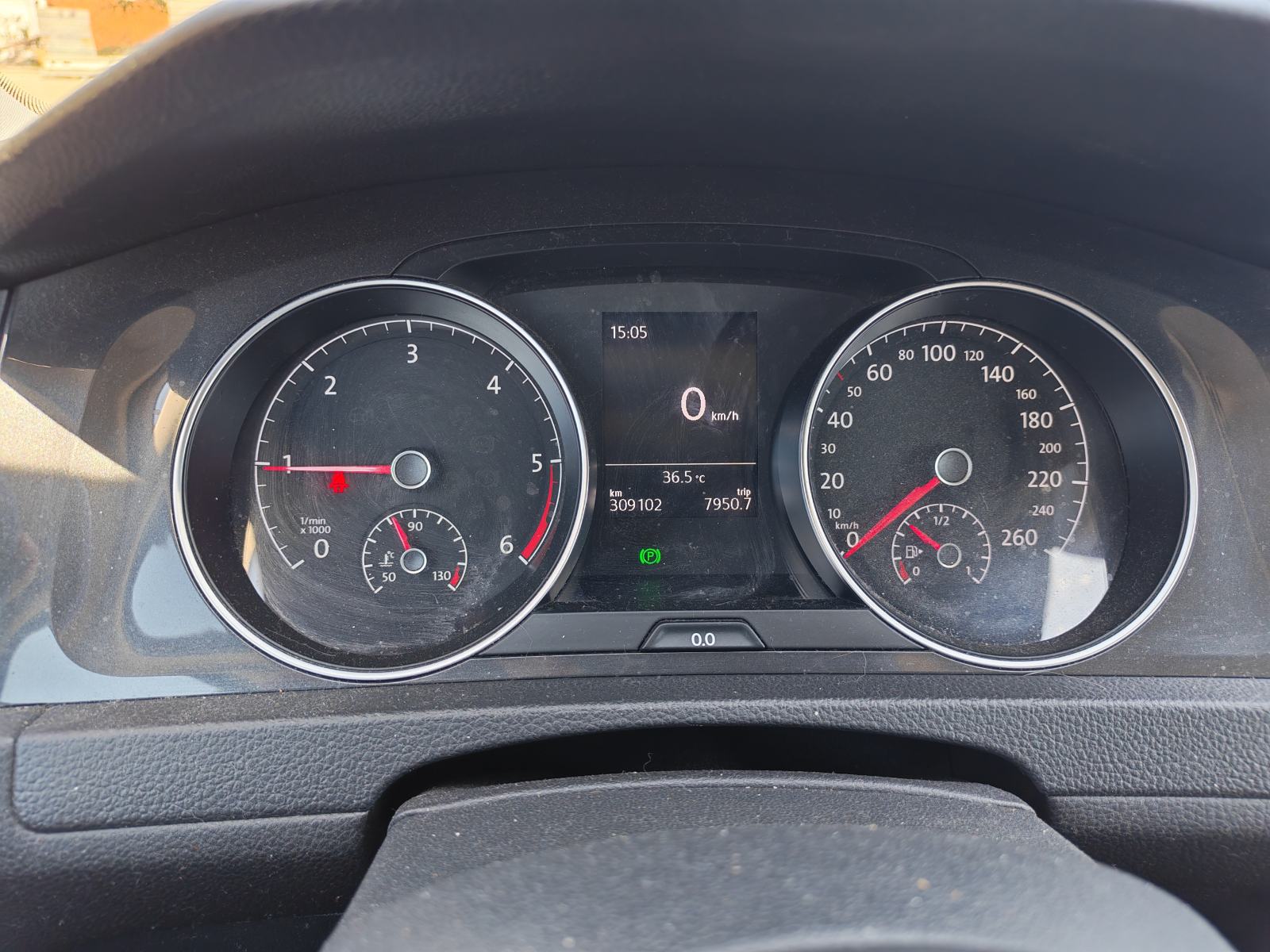 VW Golf 7 1,6 TDI, fotografija 9