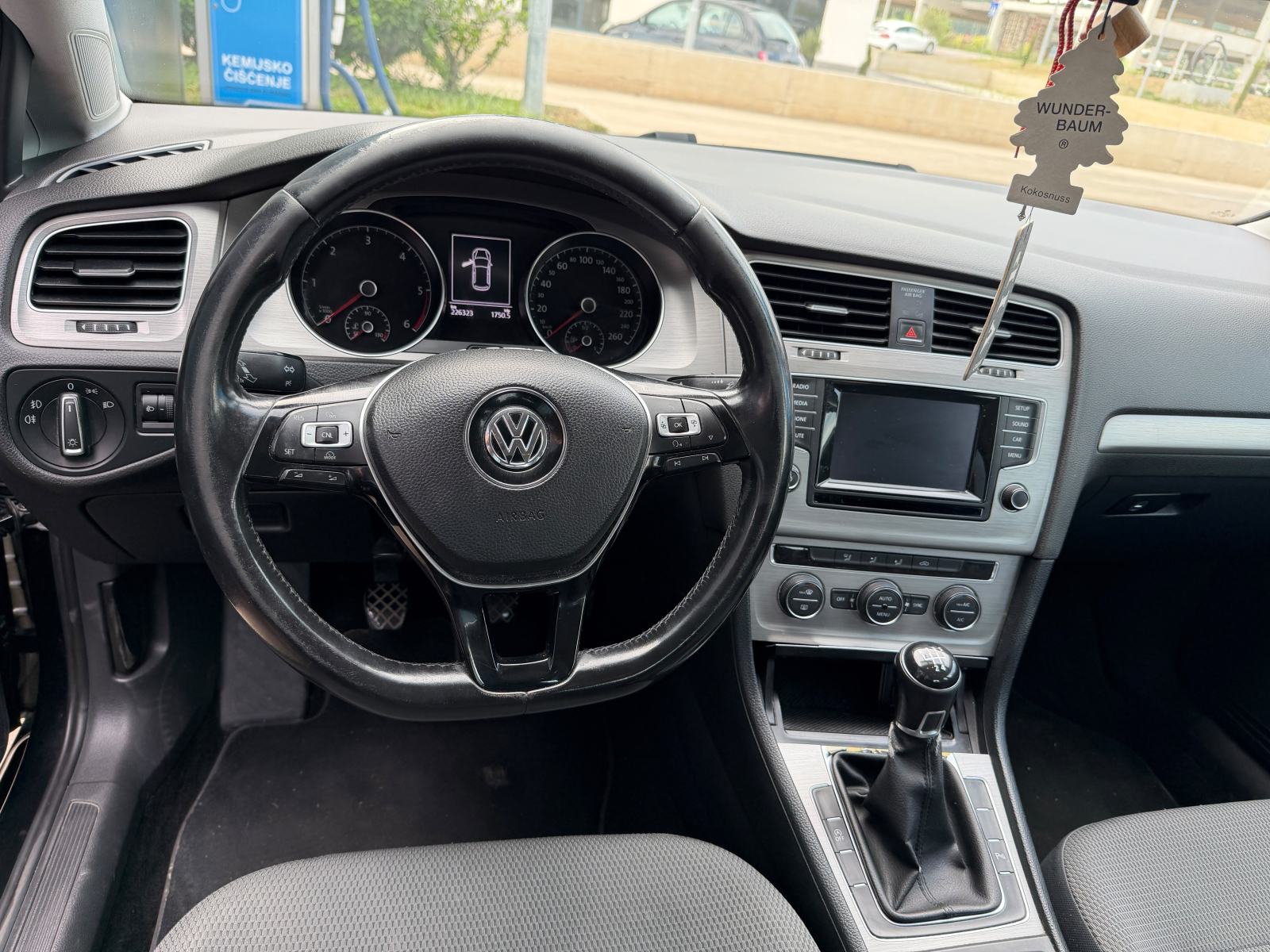 VW Golf 7 1,6 TDI, fotografija 10