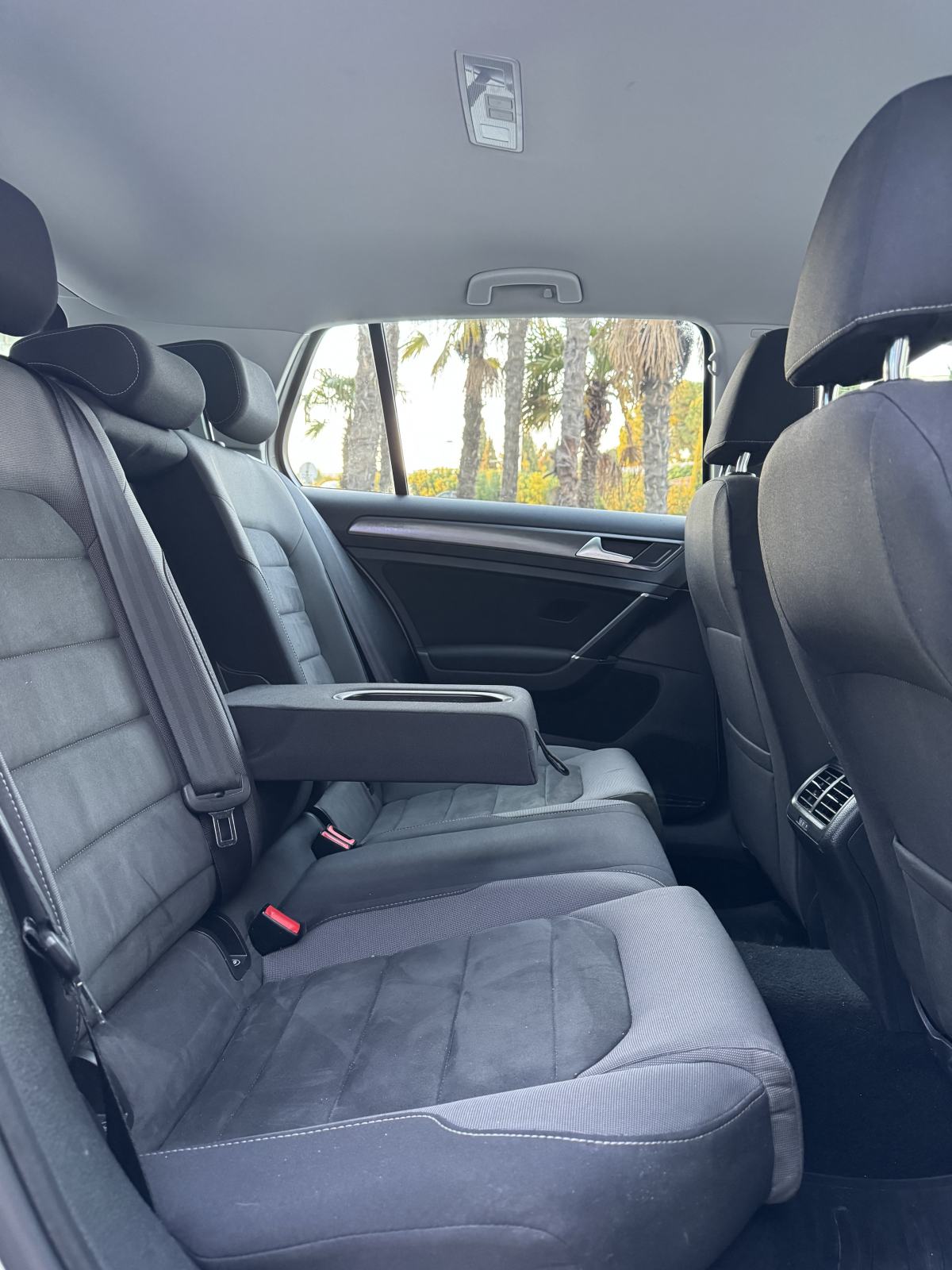 VW Golf 7,5 1,6 TDI REG GODINU DANA ALKANTARA MF VOLAN AUT KLIMA ALU, fotografija 14