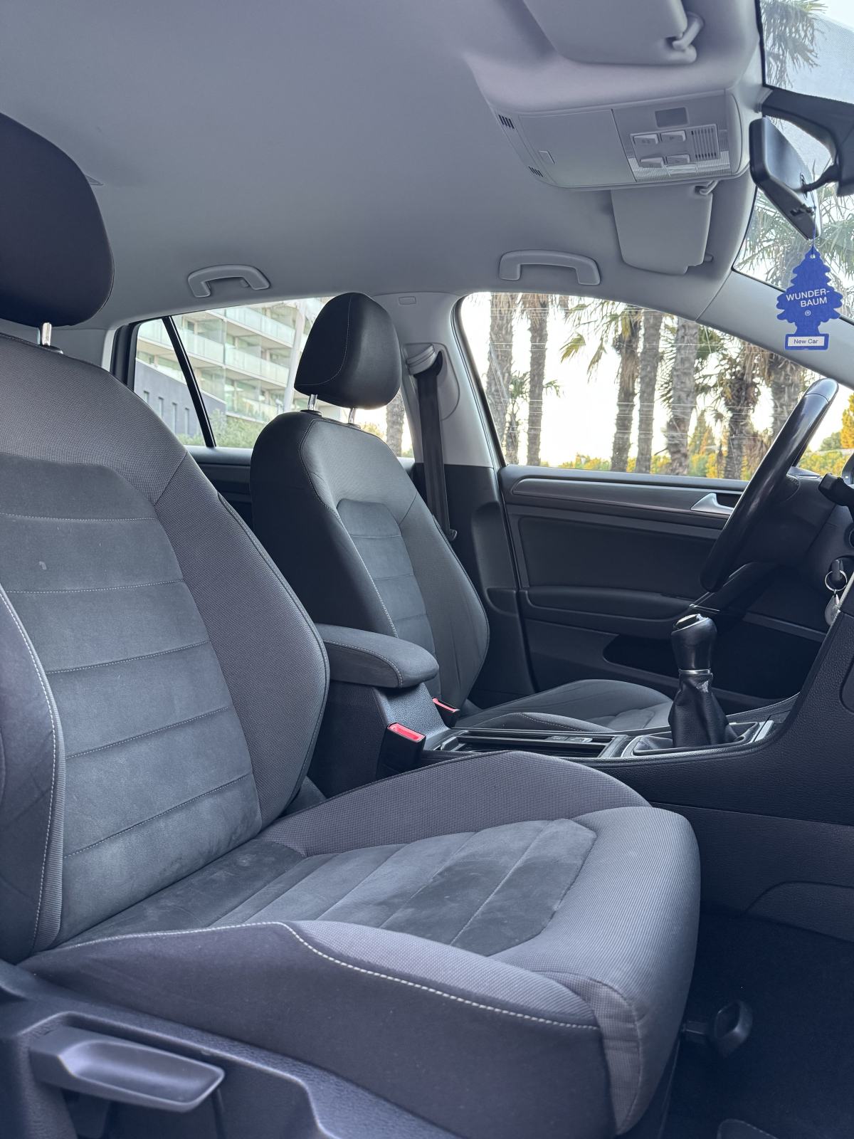 VW Golf 7,5 1,6 TDI REG GODINU DANA ALKANTARA MF VOLAN AUT KLIMA ALU, fotografija 15