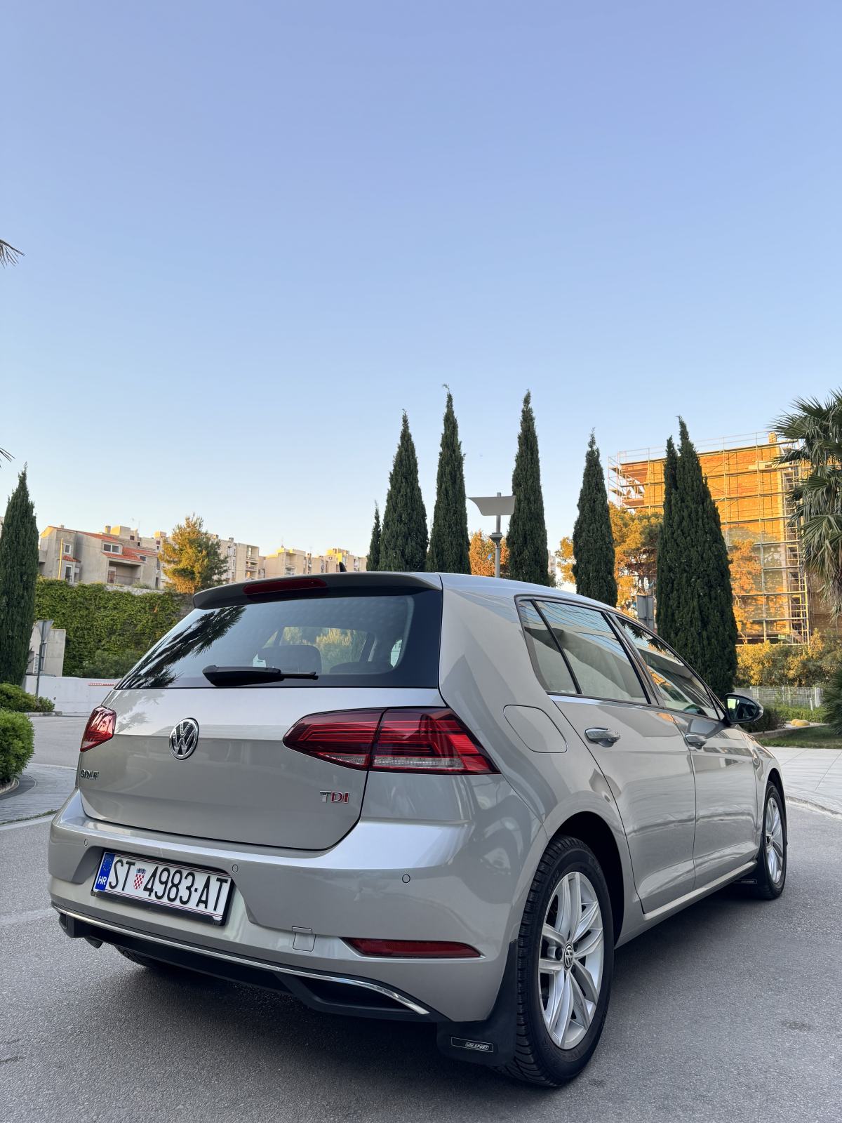 VW Golf 7,5 1,6 TDI REG GODINU DANA ALKANTARA MF VOLAN AUT KLIMA ALU, fotografija 7