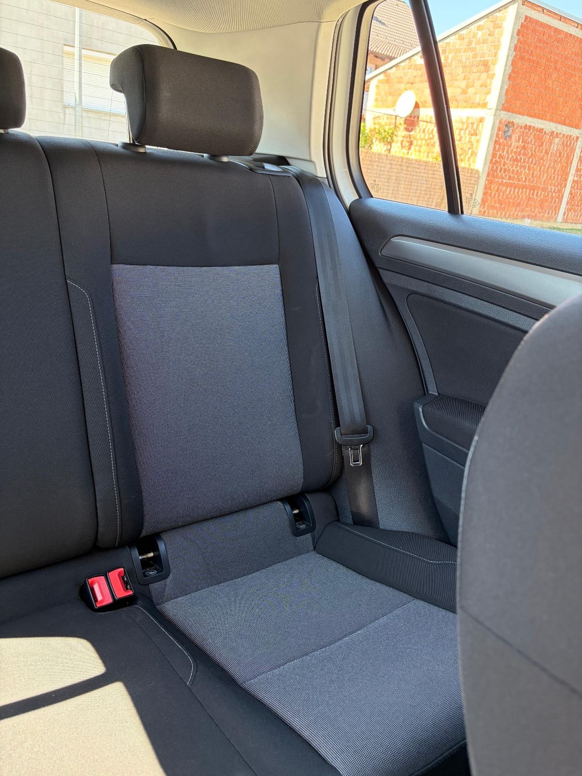 VW Golf 7 1,6 TDI, fotografija 14
