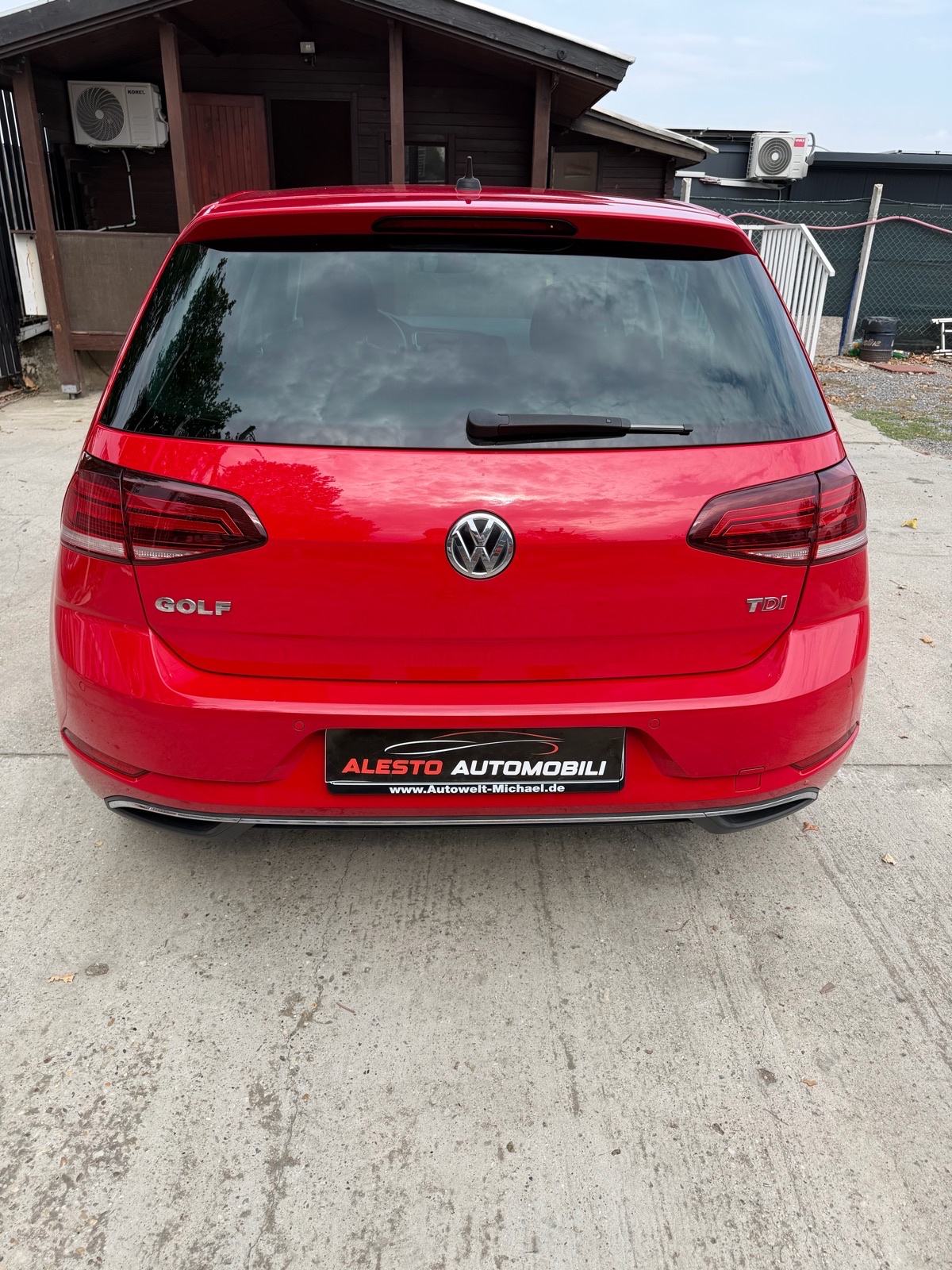 VW Golf 7 1,6 TDI,SOUND,OD PRVOG VLASNIKA,VELIKI SERVIS,TOP STANJE!!, fotografija 6