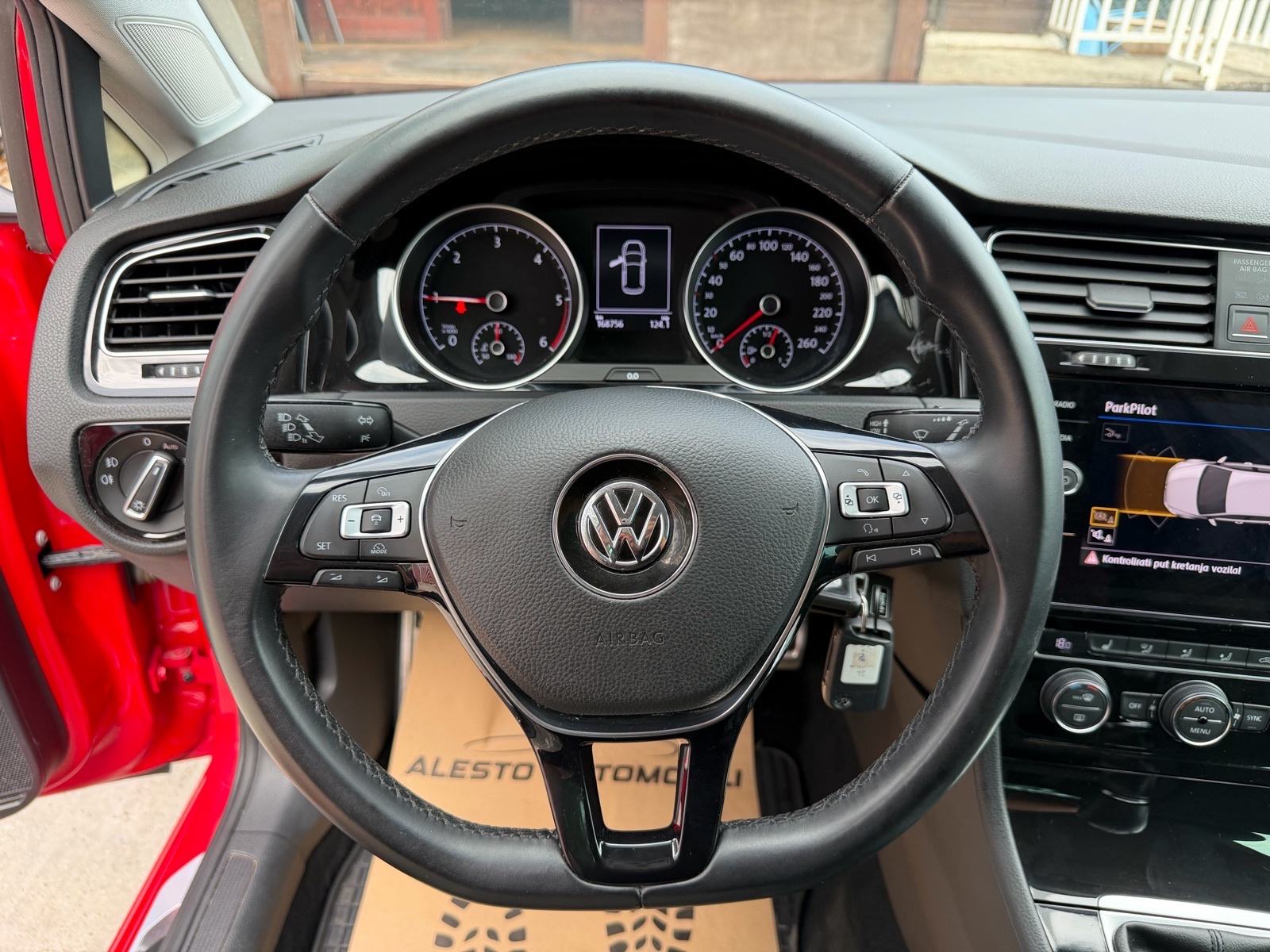 VW Golf 7 1,6 TDI,SOUND,OD PRVOG VLASNIKA,VELIKI SERVIS,TOP STANJE!!, fotografija 16