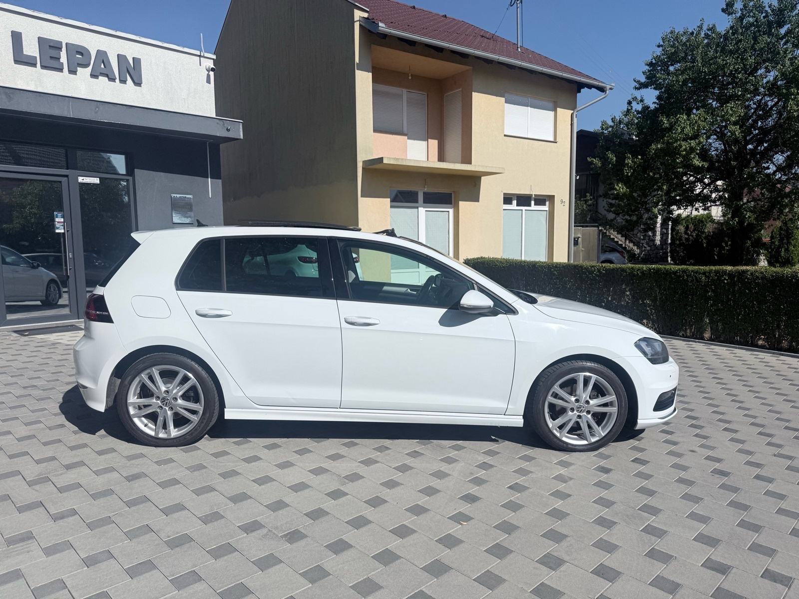1,6 TDI R-LINE 4MOTION PANORAMA MASAŽA SJ XENON NAVI LED KEYLLES FULLL, fotografija 6