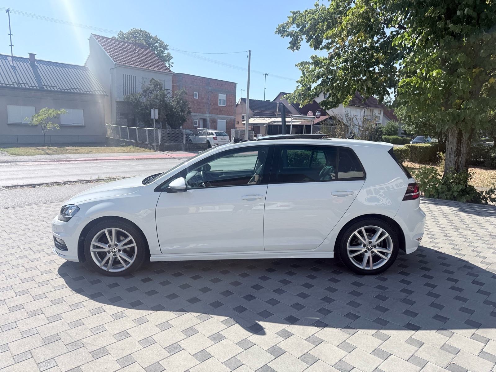 1,6 TDI R-LINE 4MOTION PANORAMA MASAŽA SJ XENON NAVI LED KEYLLES FULLL, fotografija 3