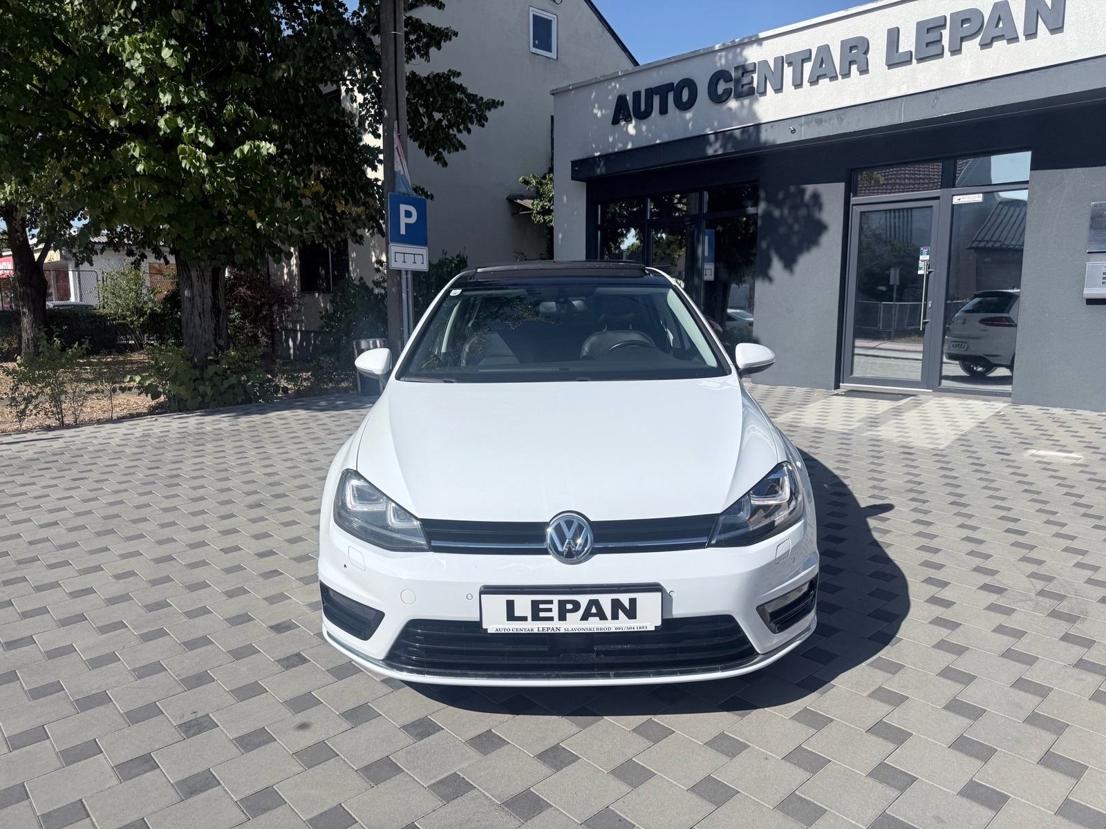 1,6 TDI R-LINE 4MOTION PANORAMA MASAŽA SJ XENON NAVI LED KEYLLES FULLL, fotografija 1