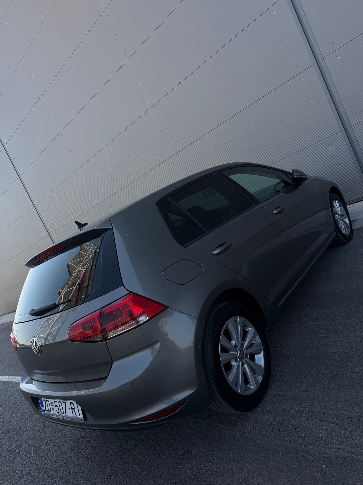 *VW GOLF 7 1.6TDI* *HIGHLINE* *ACC RADAR* *PARK PILOT* *REG 05/2027*, fotografija 7