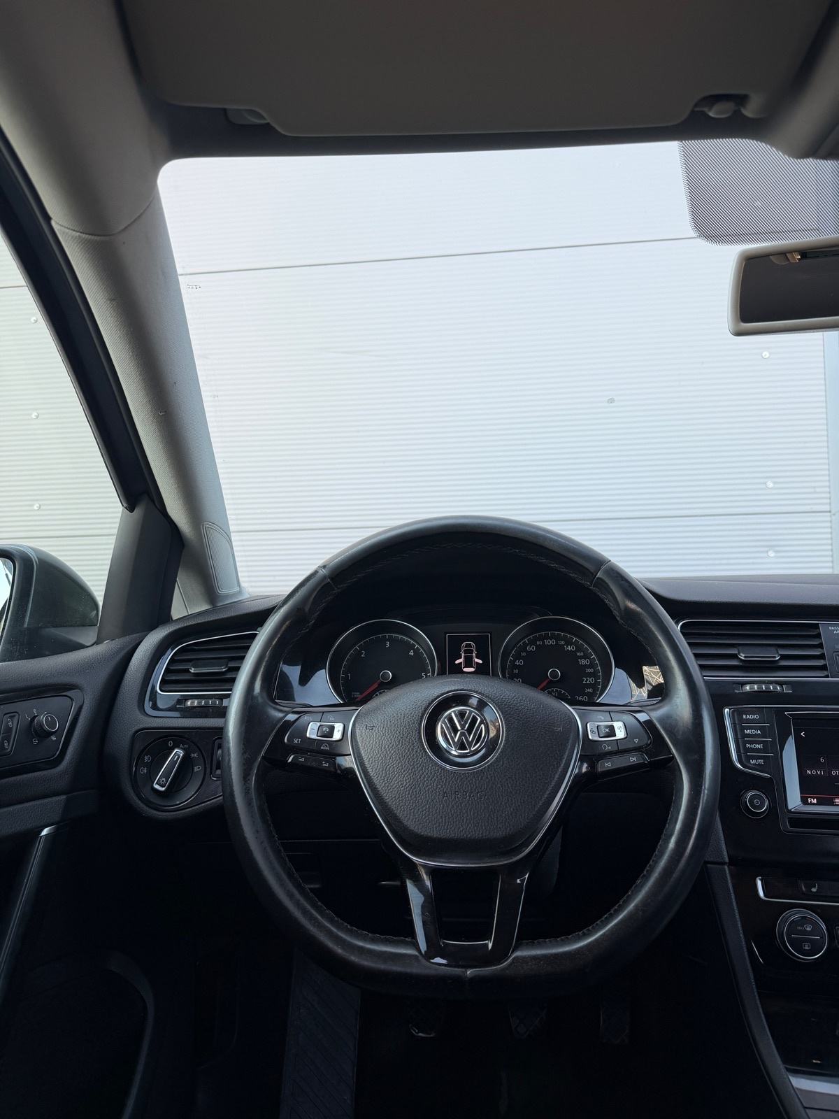 *VW GOLF 7 1.6TDI* *HIGHLINE* *ACC RADAR* *PARK PILOT* *REG 05/2027*, fotografija 13
