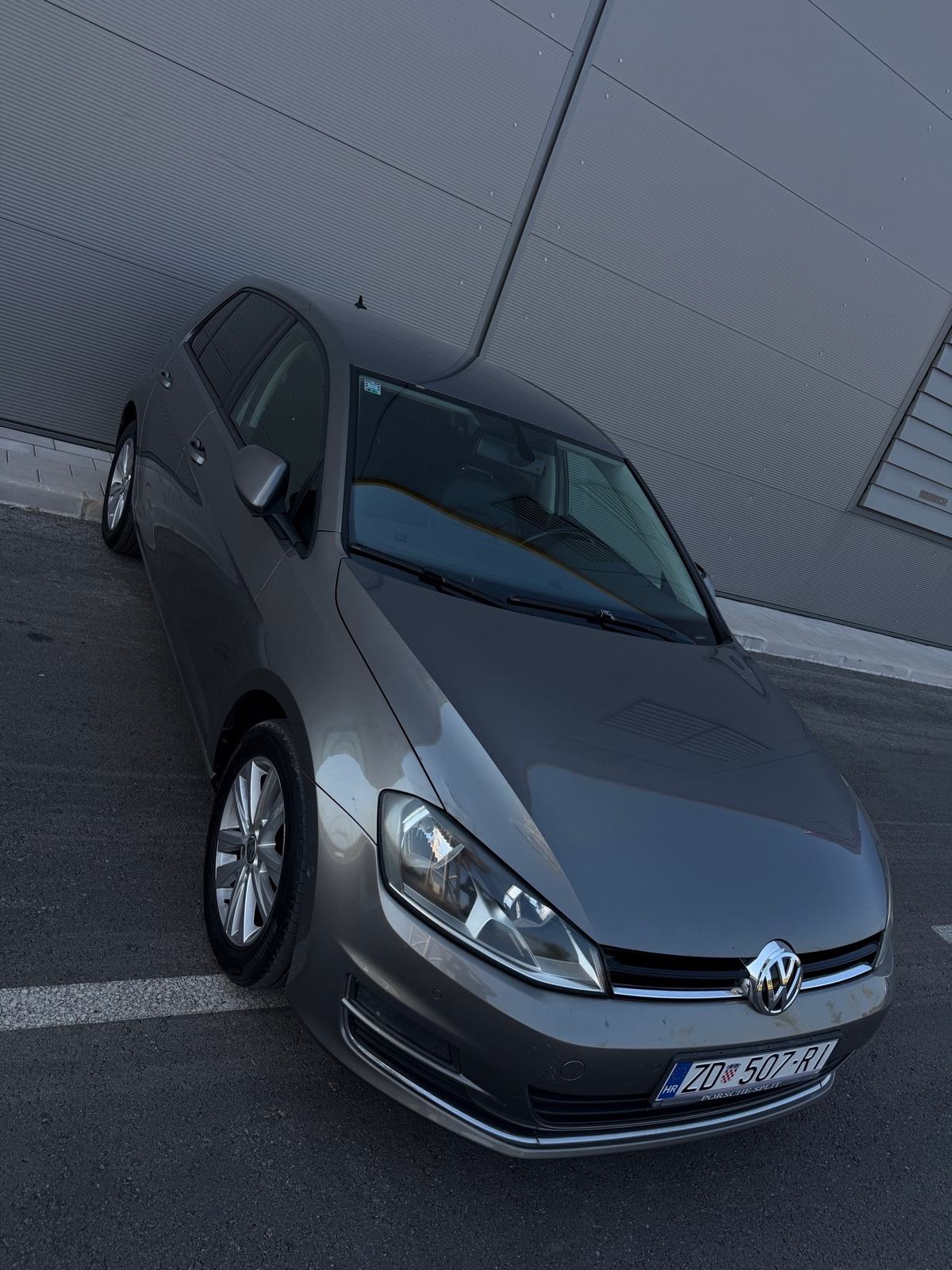 *VW GOLF 7 1.6TDI* *HIGHLINE* *ACC RADAR* *PARK PILOT* *REG 05/2027*, fotografija 5