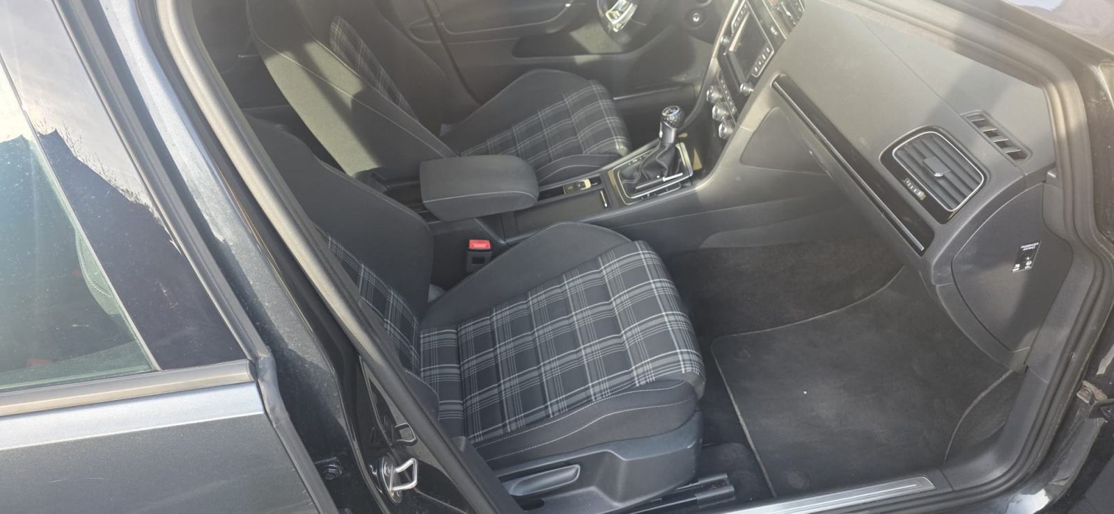 VW Golf 7 2,0tdi GTD, fotografija 9