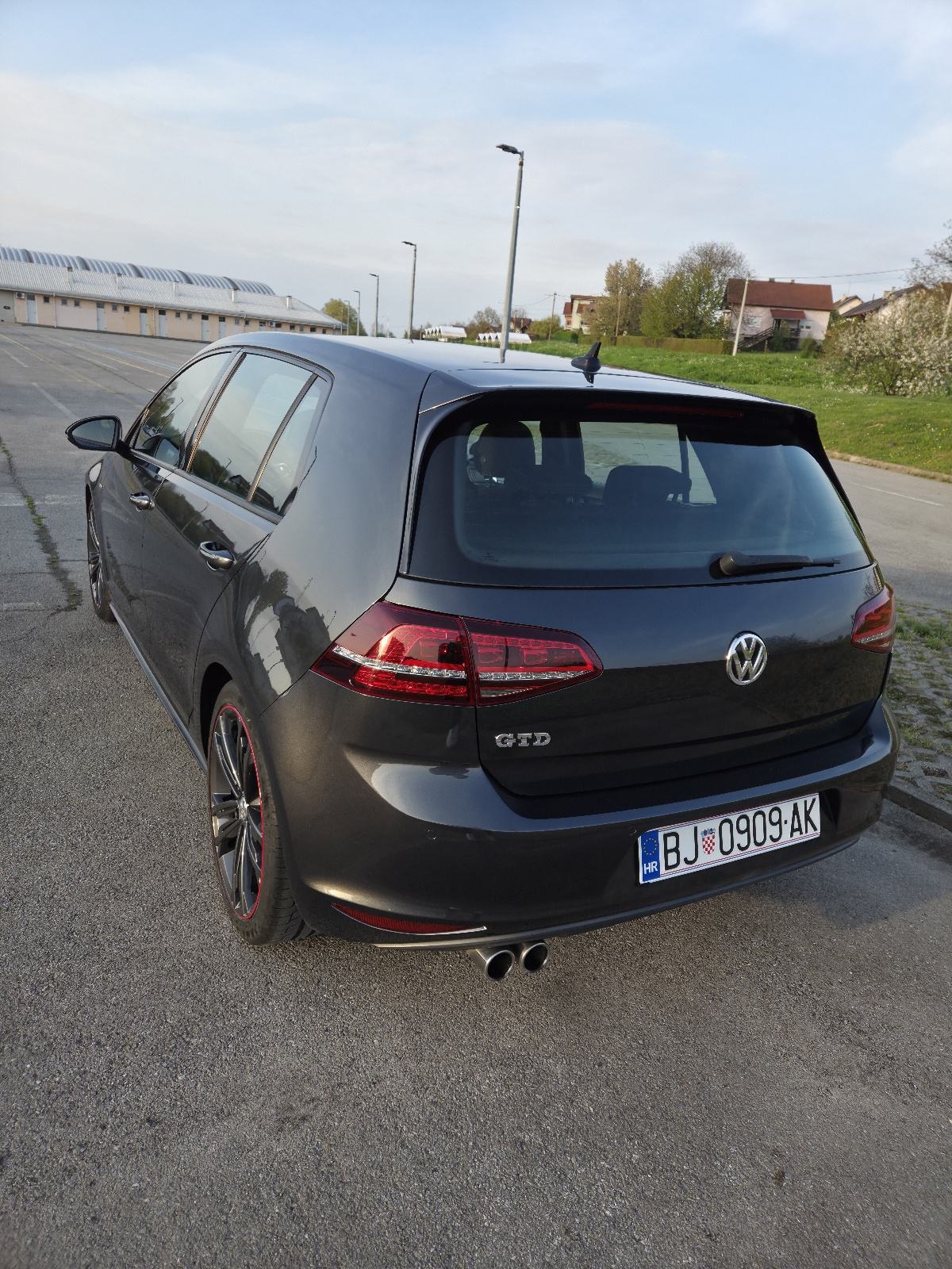 VW Golf 7 2.0 GTD, fotografija 7