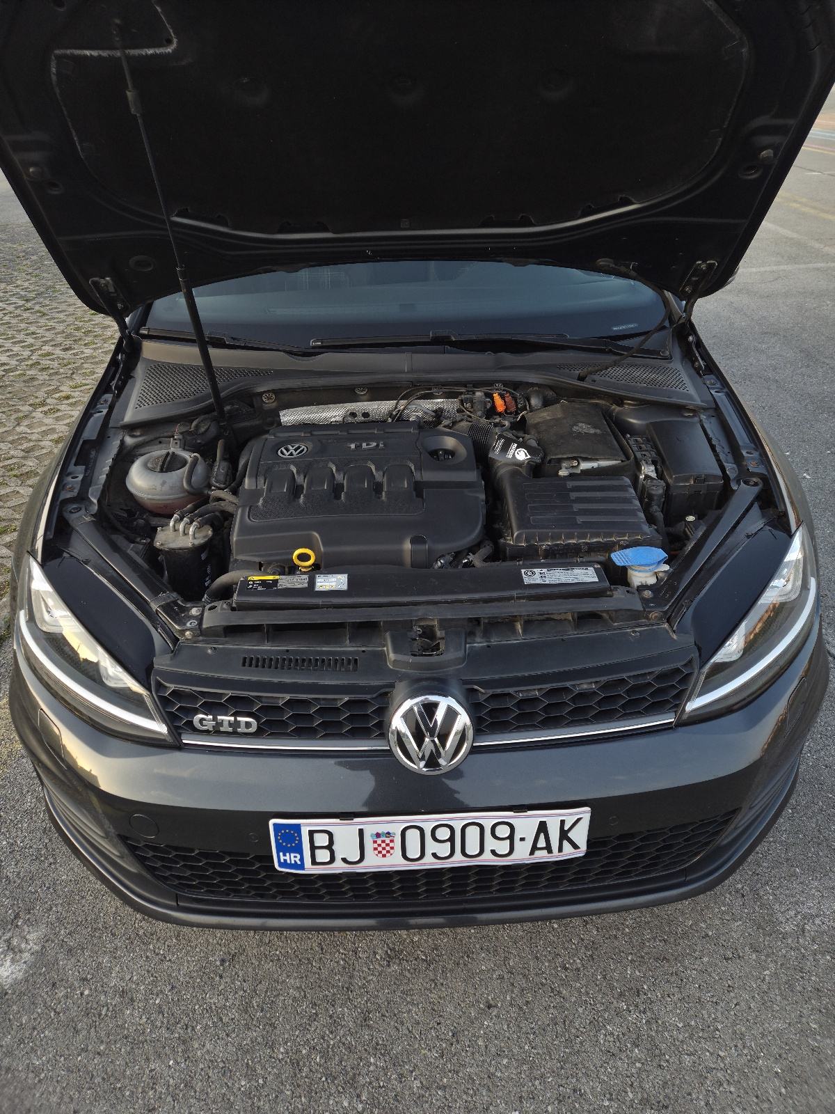 VW Golf 7 2.0 GTD, fotografija 9