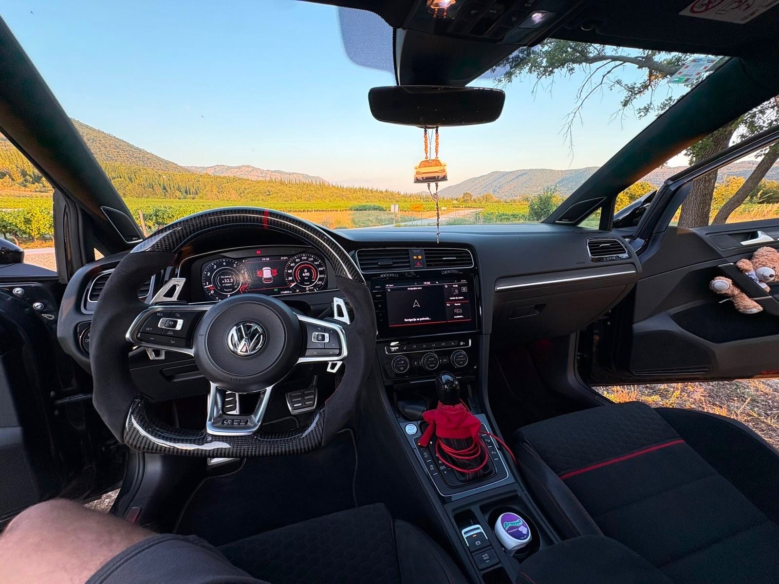 VW Golf 7.5 2,0 GTi automatik, fotografija 10