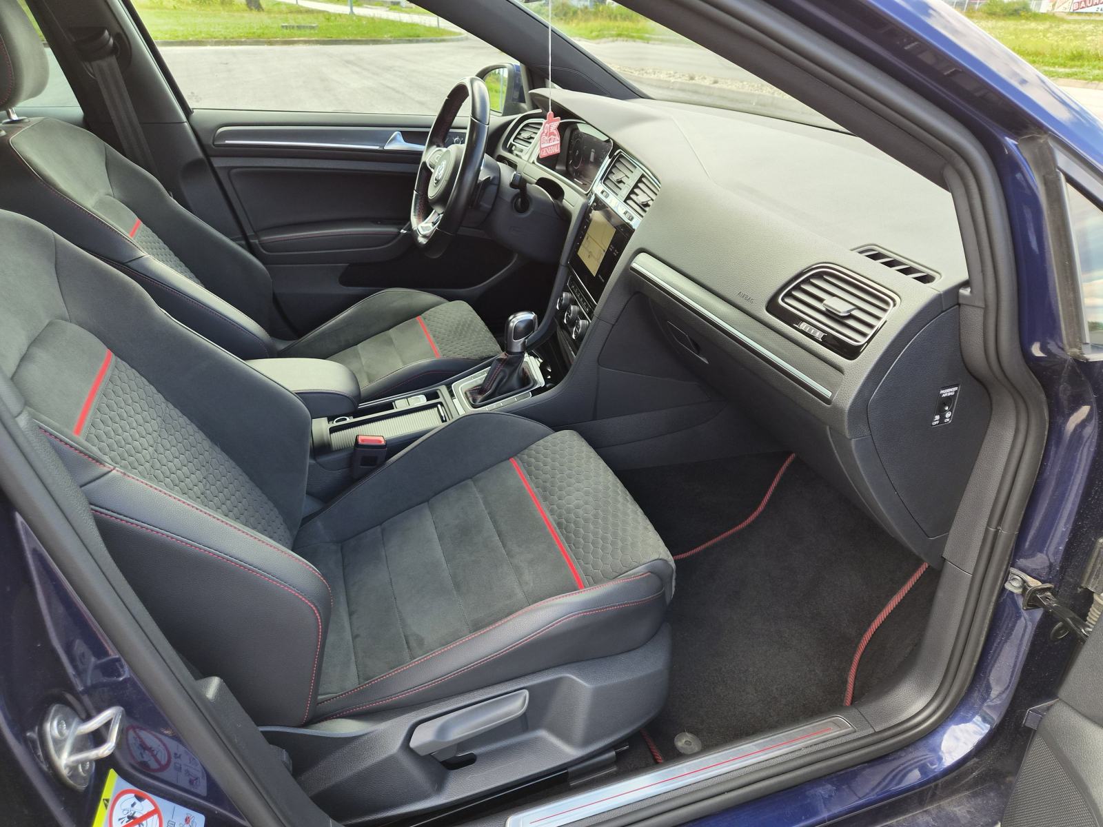 VW Golf 7 2,0 GTi automatik, fotografija 9