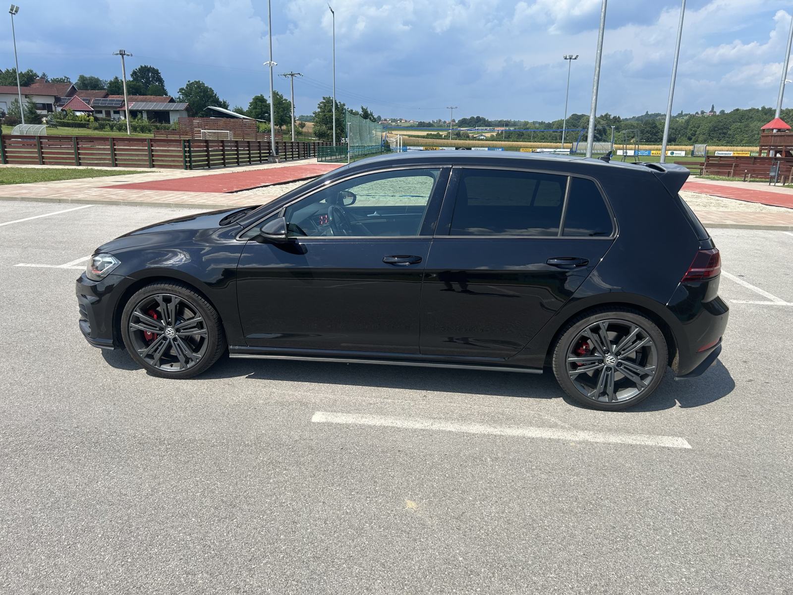 VW Golf 7 2,0 GTi Performance, fotografija 4