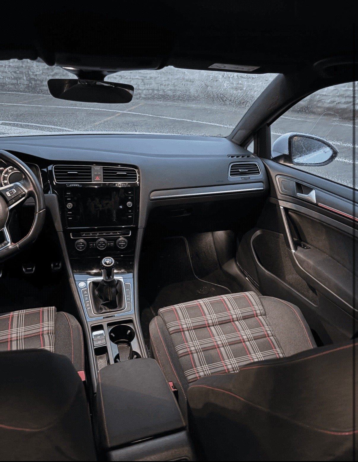 VW Golf 7 2,0 GTi, fotografija 3