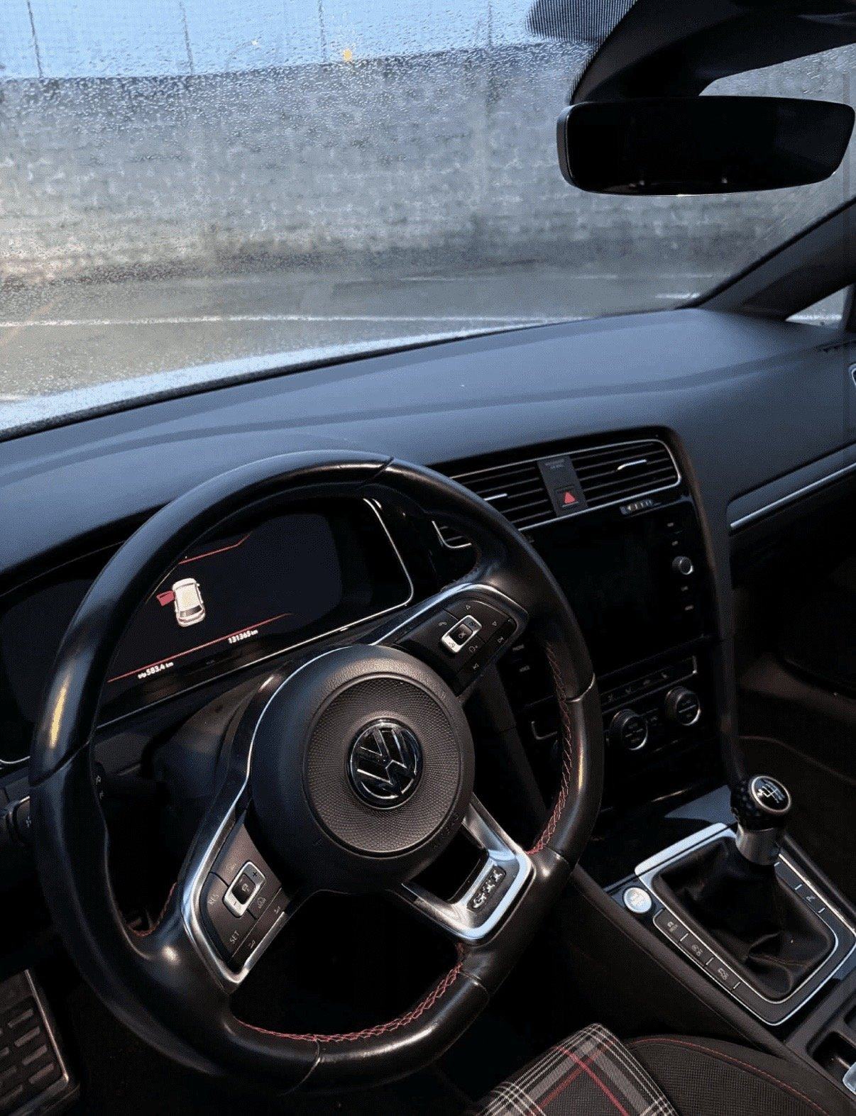 VW Golf 7 2,0 GTi, fotografija 4