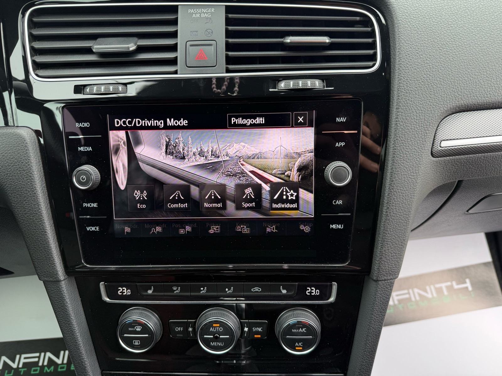 VW Golf 7 2,0 GTi TCR LEASING RATA 477€, NAVI, VIRT, DSG, REG:01/27, fotografija 20