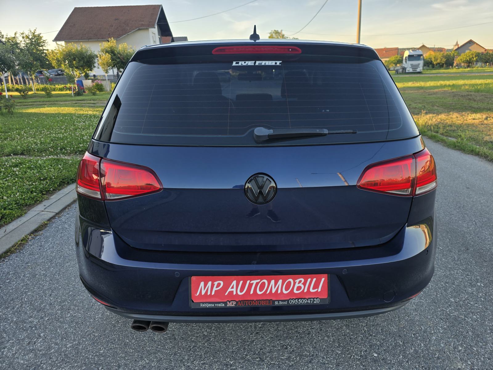 VW Golf 7 2,0 TDI-2015gd.md-NAVIGACIJA-,alu18,climatronic,6brziKARTICE, fotografija 8