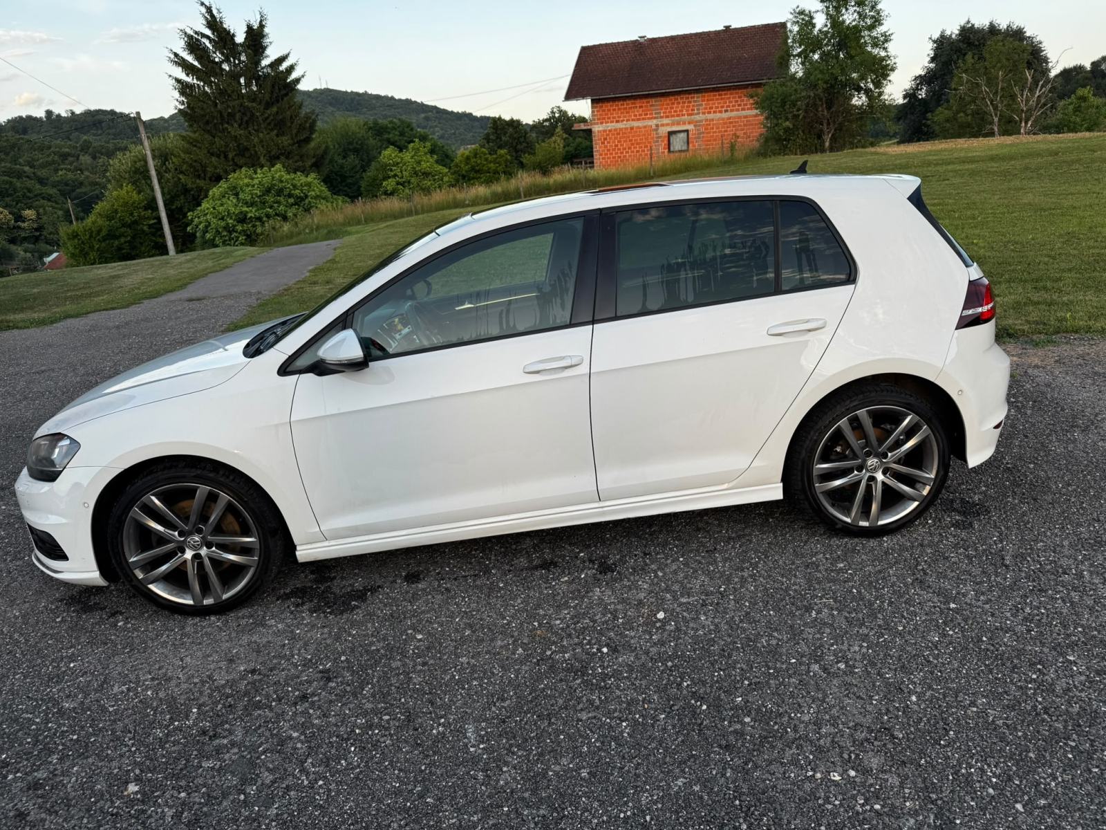 VW Golf 7 2.0 TDI RLine 4Motion, fotografija 2
