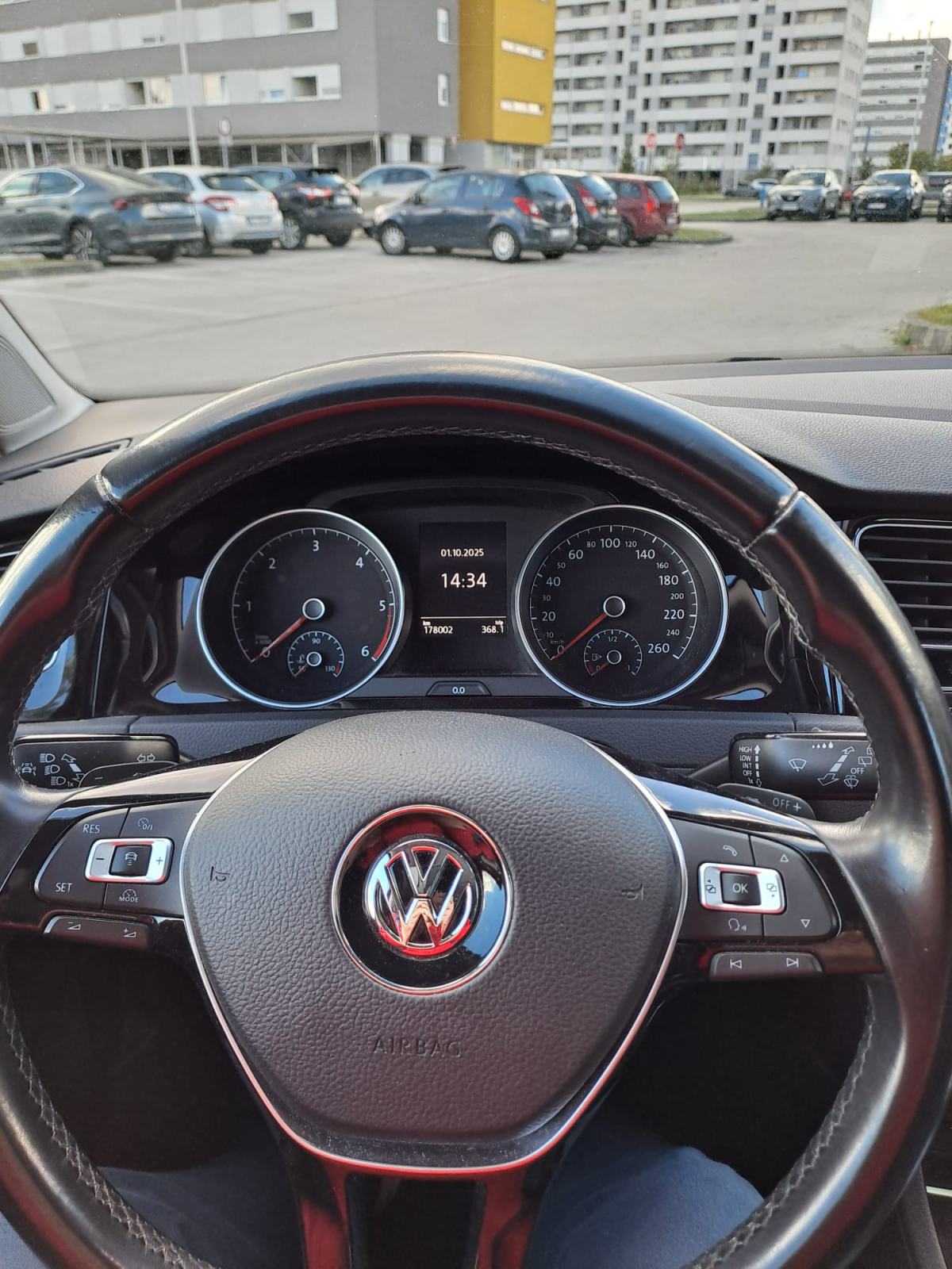VW Golf 7 2.0 TDI automatik - 180.000km, fotografija 12