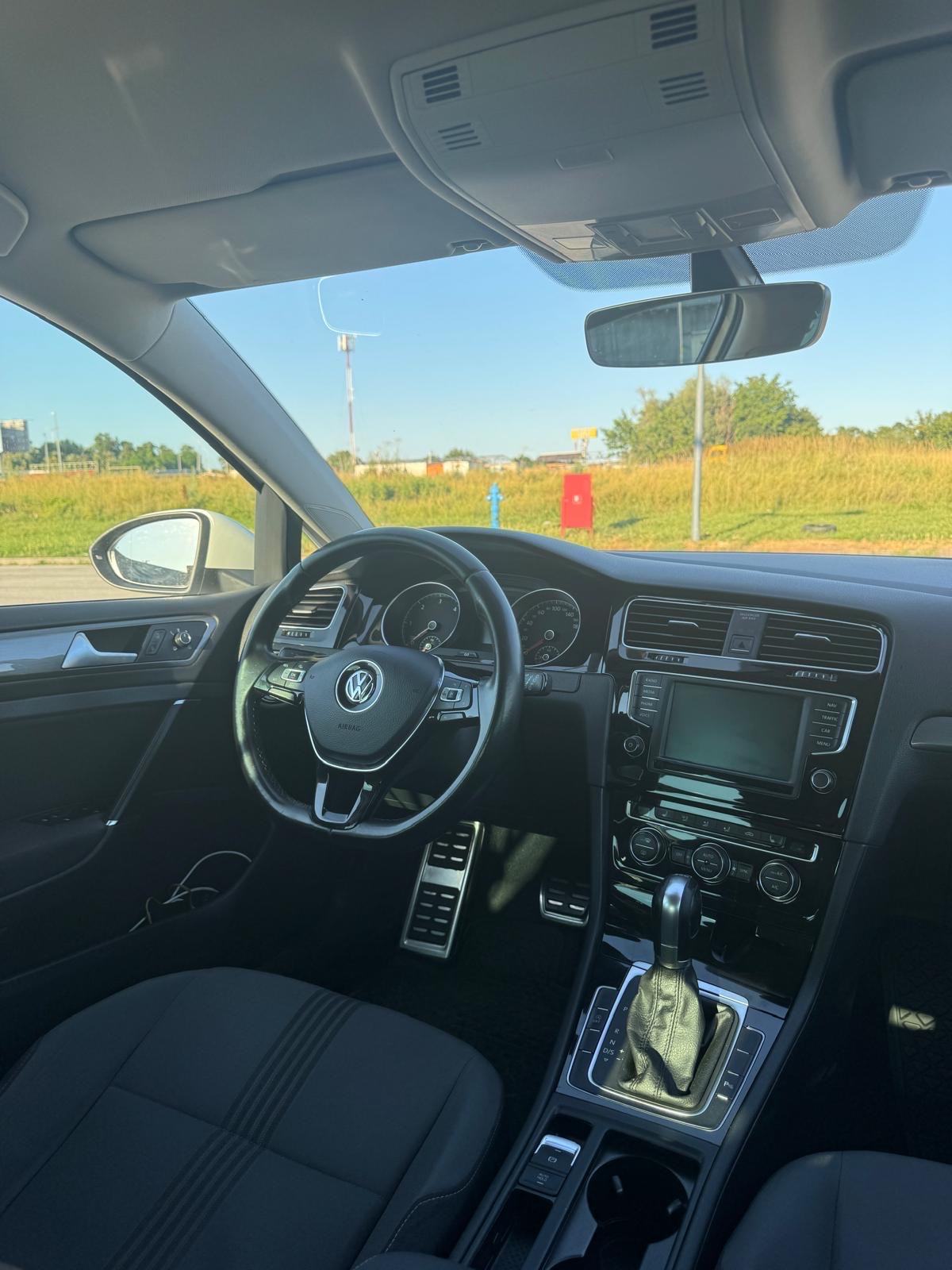 VW Golf 7 2,0 TDI AUTOMATIK,CAR PLAY,VELIKI SERVIS,NAVI,REGA5/27…, fotografija 11
