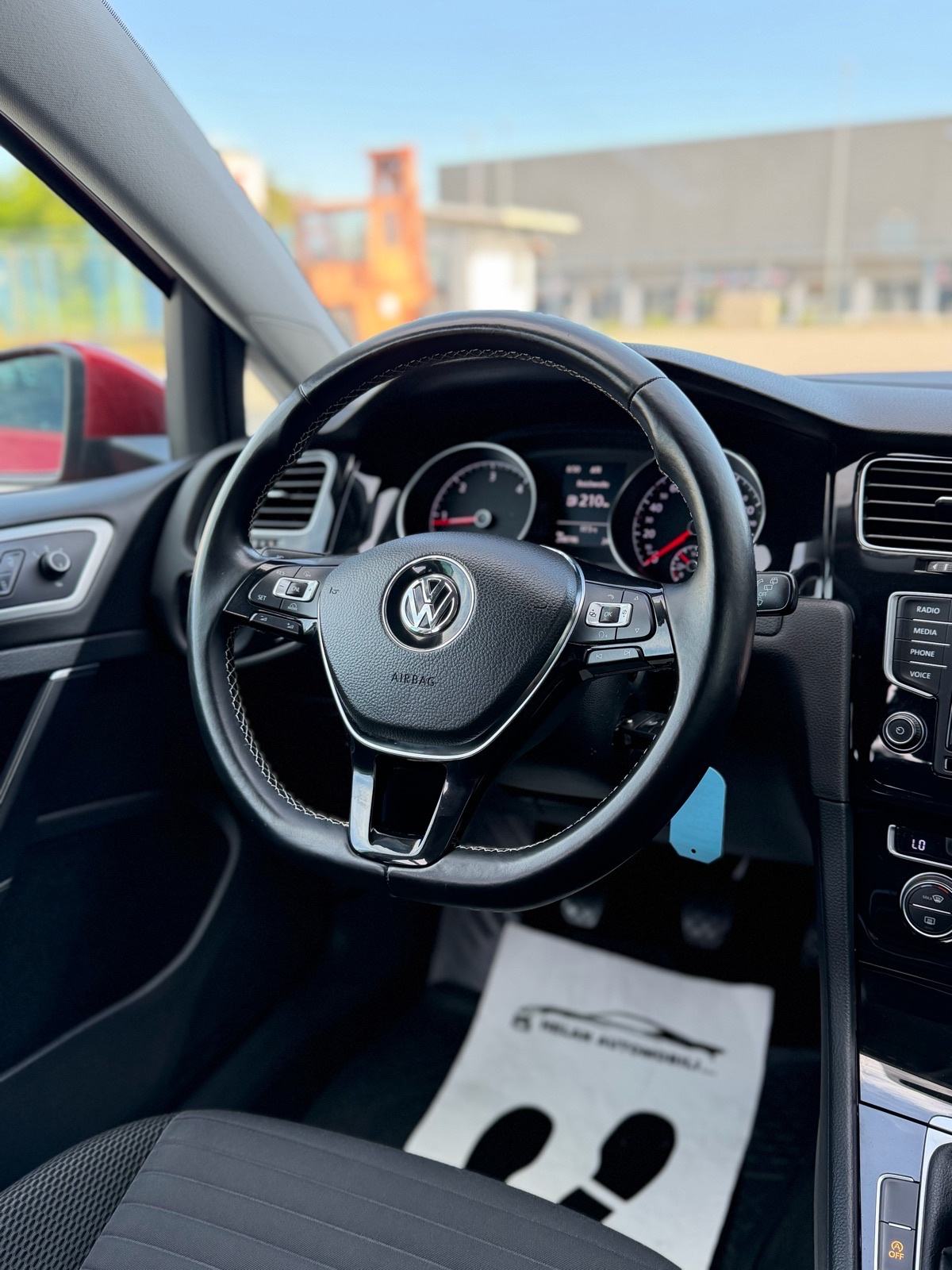 VW Golf 7 2.0 TDI #Bi-XENON #KAMERA #PDC, fotografija 15