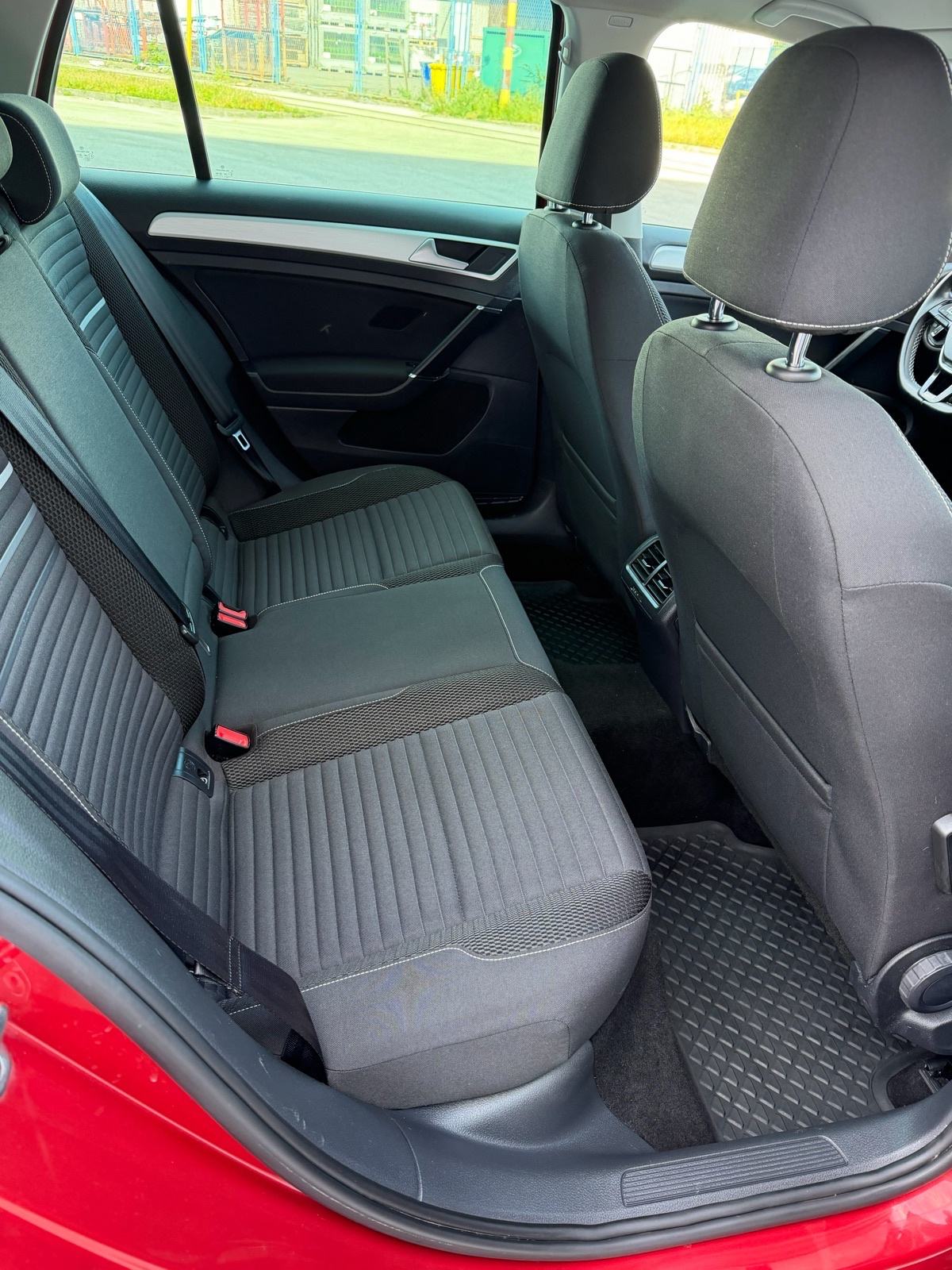 VW Golf 7 2.0 TDI #Bi-XENON #KAMERA #PDC, fotografija 13