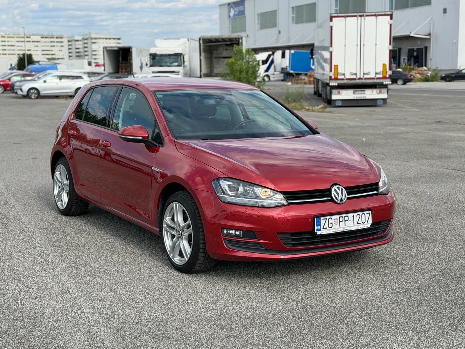 VW Golf 7 2.0 TDI #Bi-XENON #KAMERA #PDC, fotografija 3