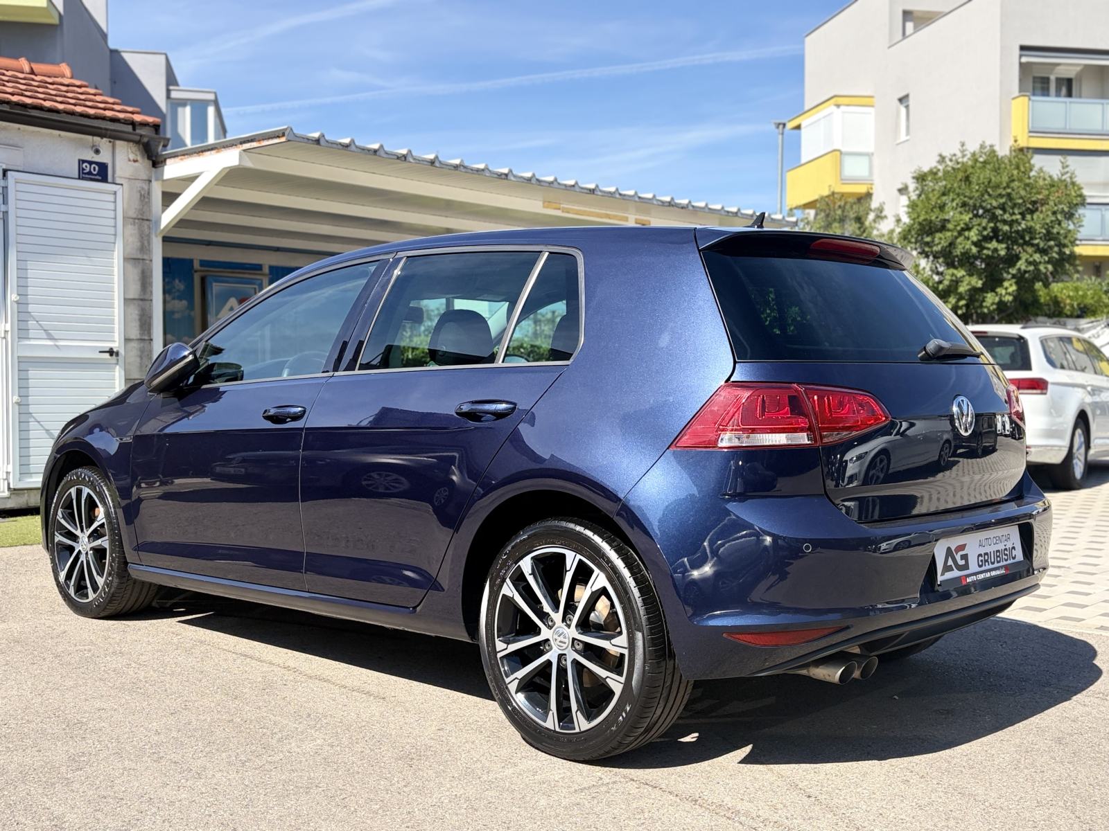 VW Golf 7 2,0 TDI *Bi-Xenon* *Servisna* *Veliki servis* *Jamstvo*, fotografija 8