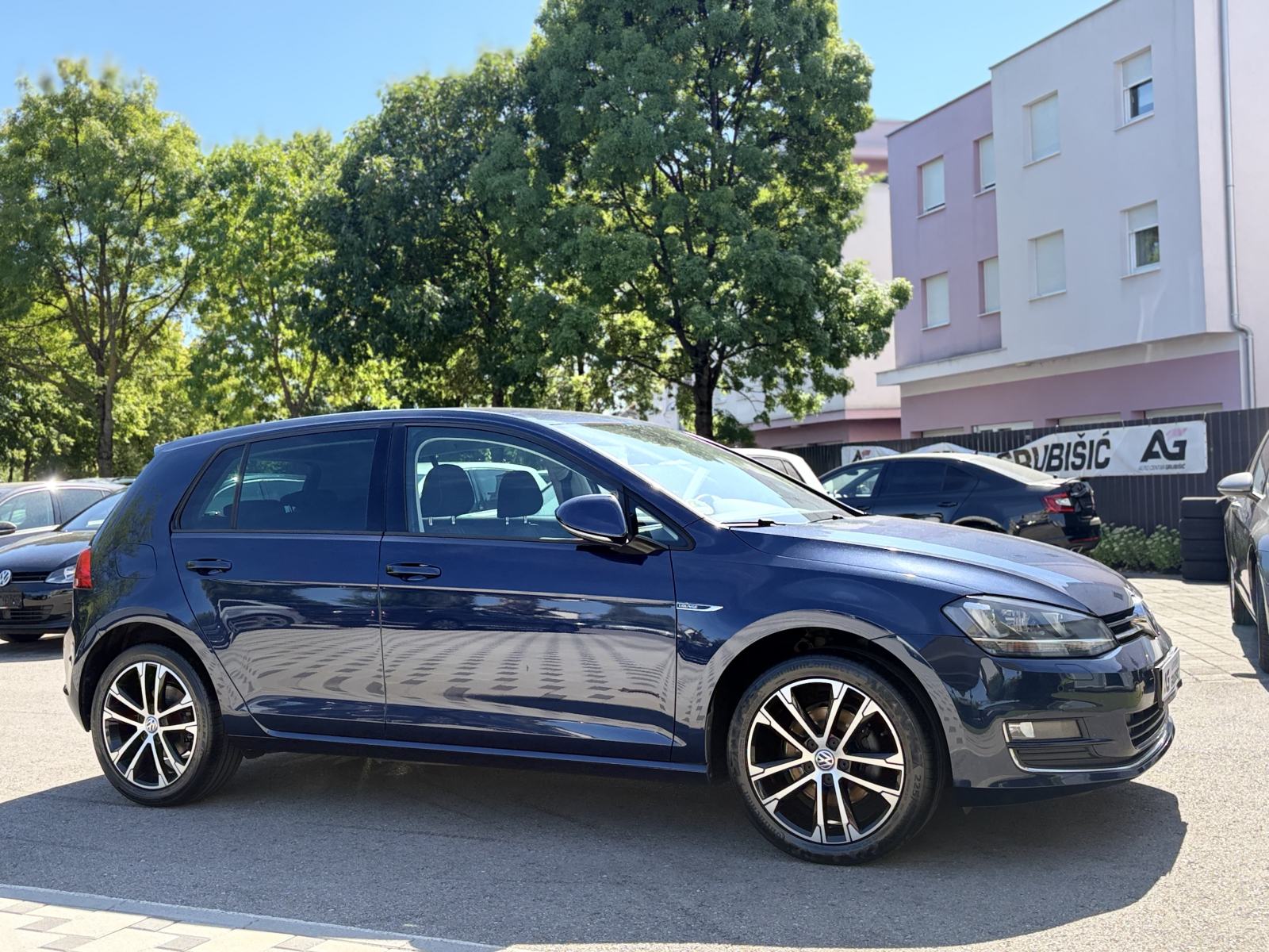 VW Golf 7 2,0 TDI *Bi-Xenon* *Servisna* *Veliki servis* *Jamstvo*, fotografija 11
