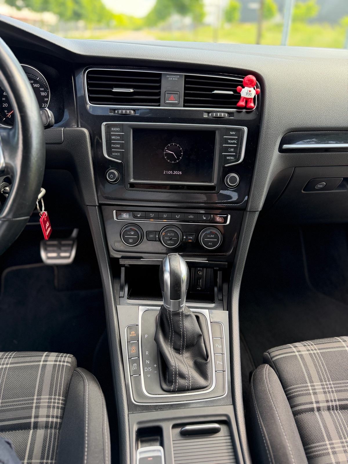 VW Golf 7 2,0 GTD, fotografija 10