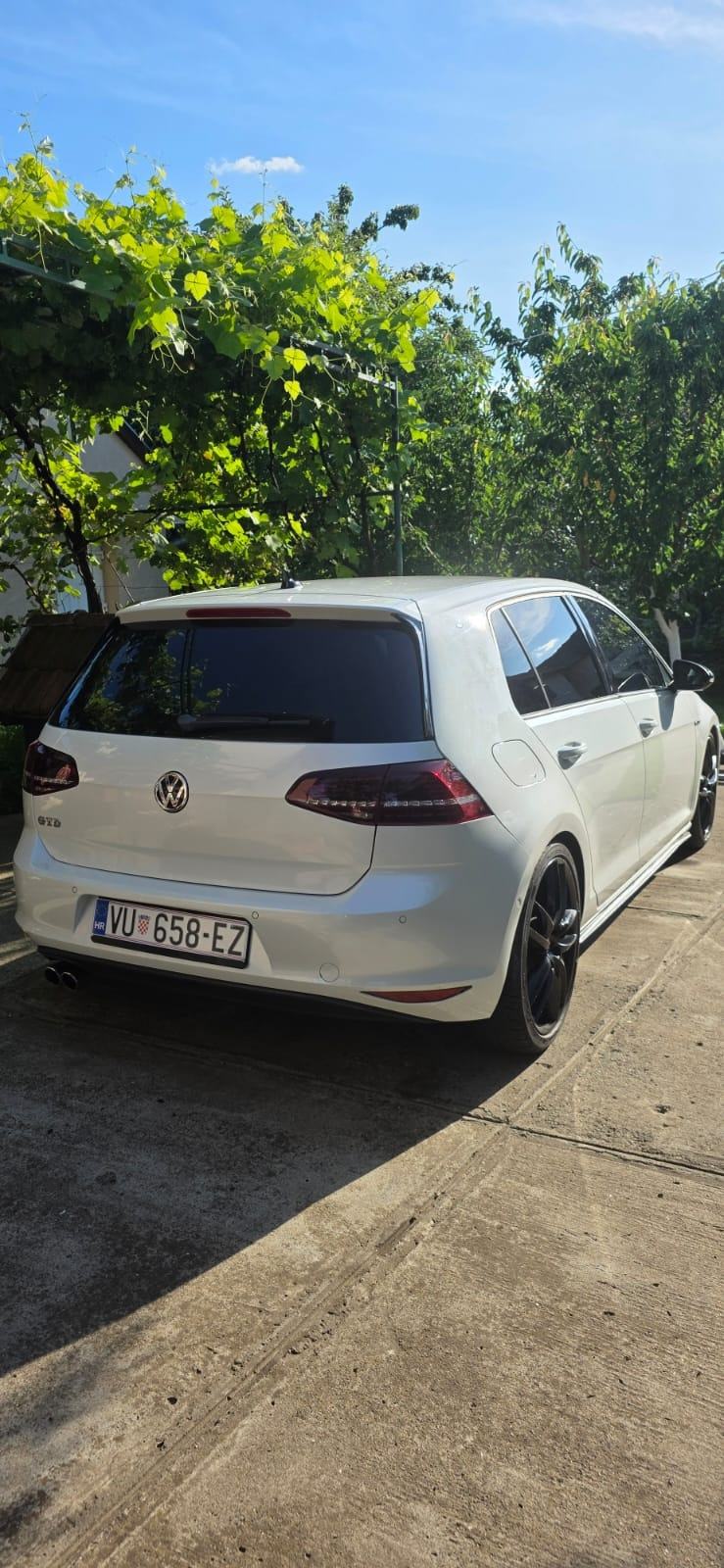 VW Golf 7 2,0 TDI BMT automatik, fotografija 4