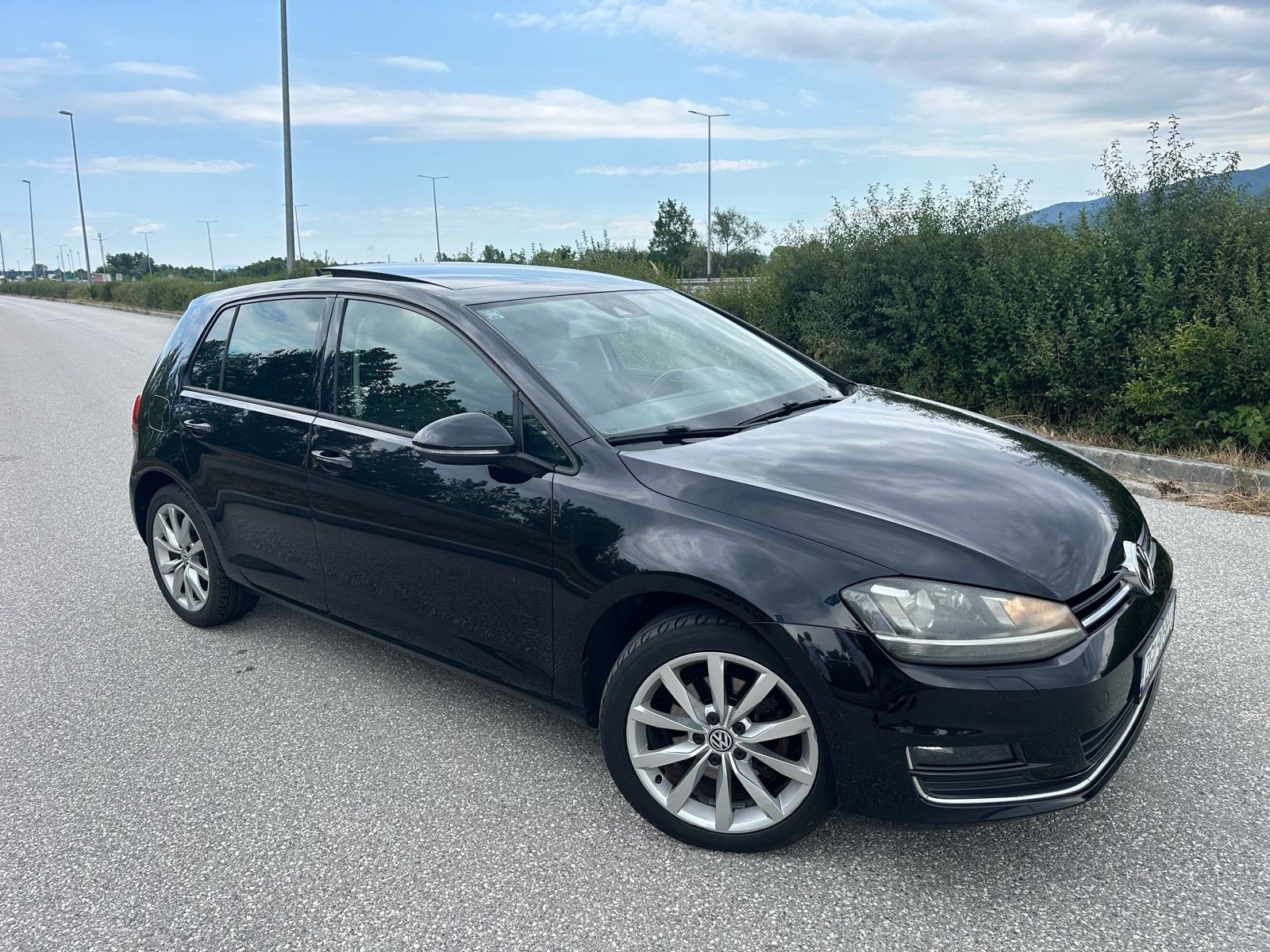 VW Golf 7 2,0 TDI DSG - panorama - servisna - webasto - reg god dana, fotografija 3