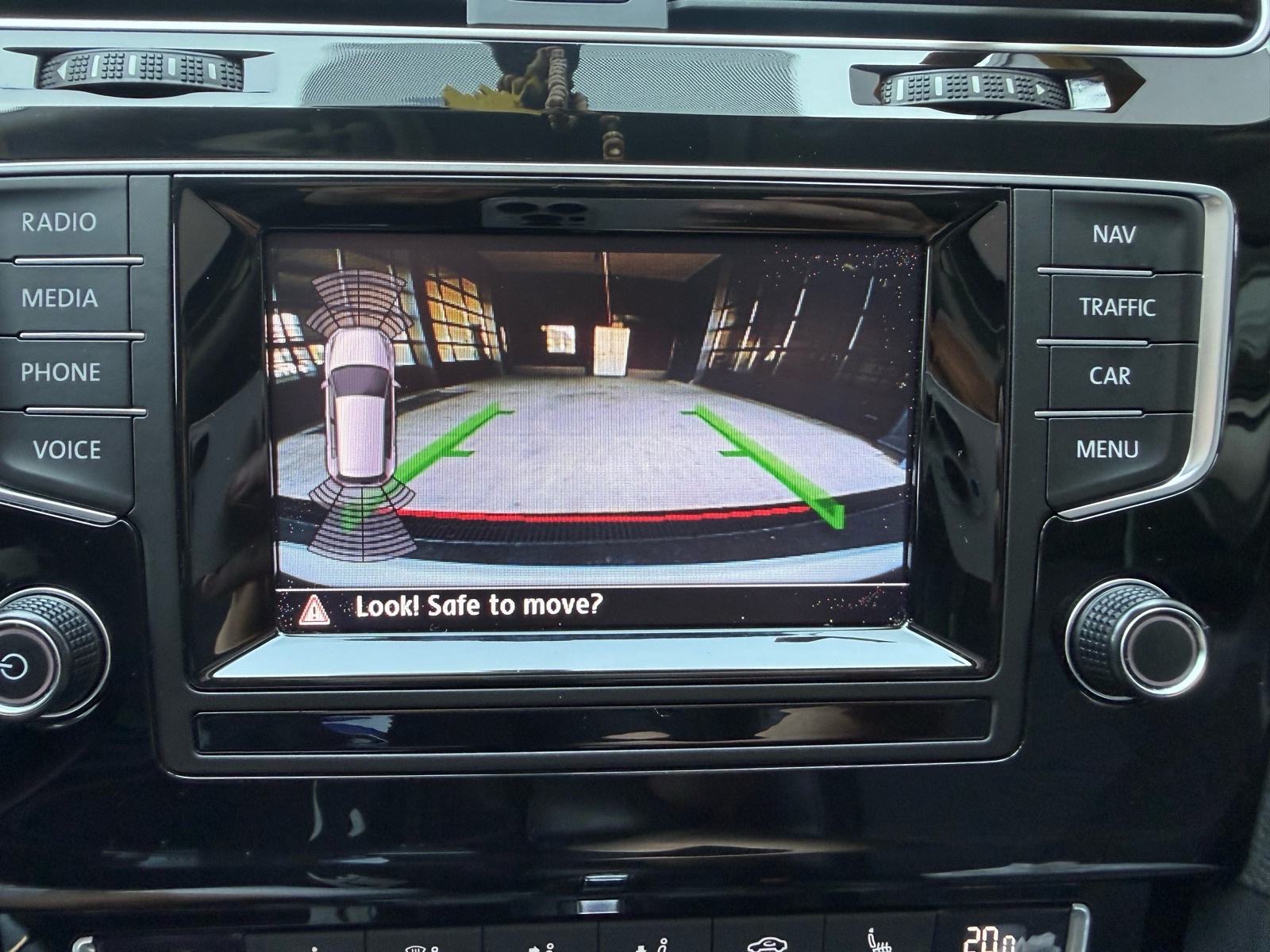 VW Golf 7 2,0 TDI BMT DSG HIGHLINE PANORAMA WEBASTO NAVI FULL LED, fotografija 15
