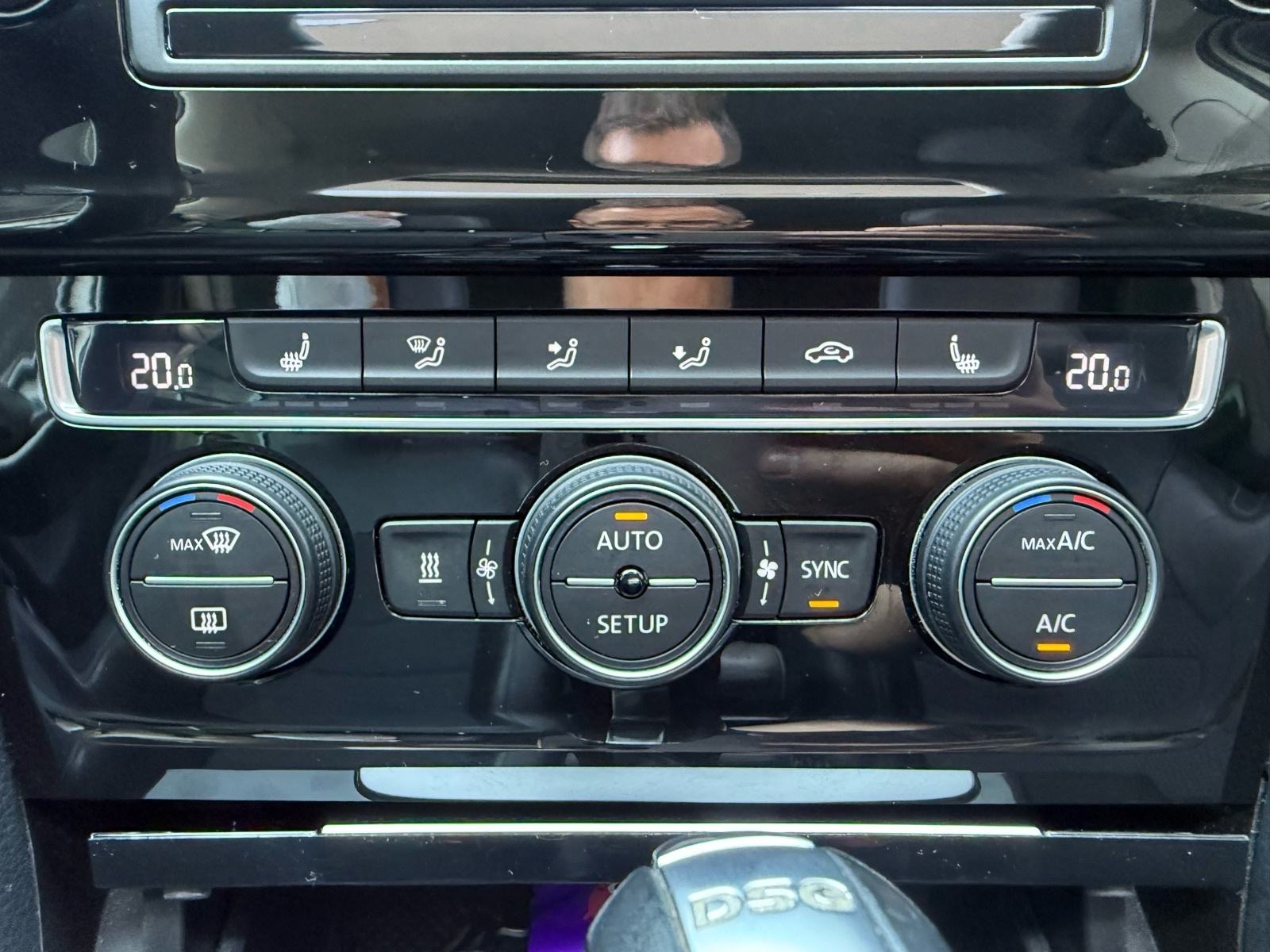 VW Golf 7 2,0 TDI BMT DSG HIGHLINE PANORAMA WEBASTO NAVI FULL LED, fotografija 14