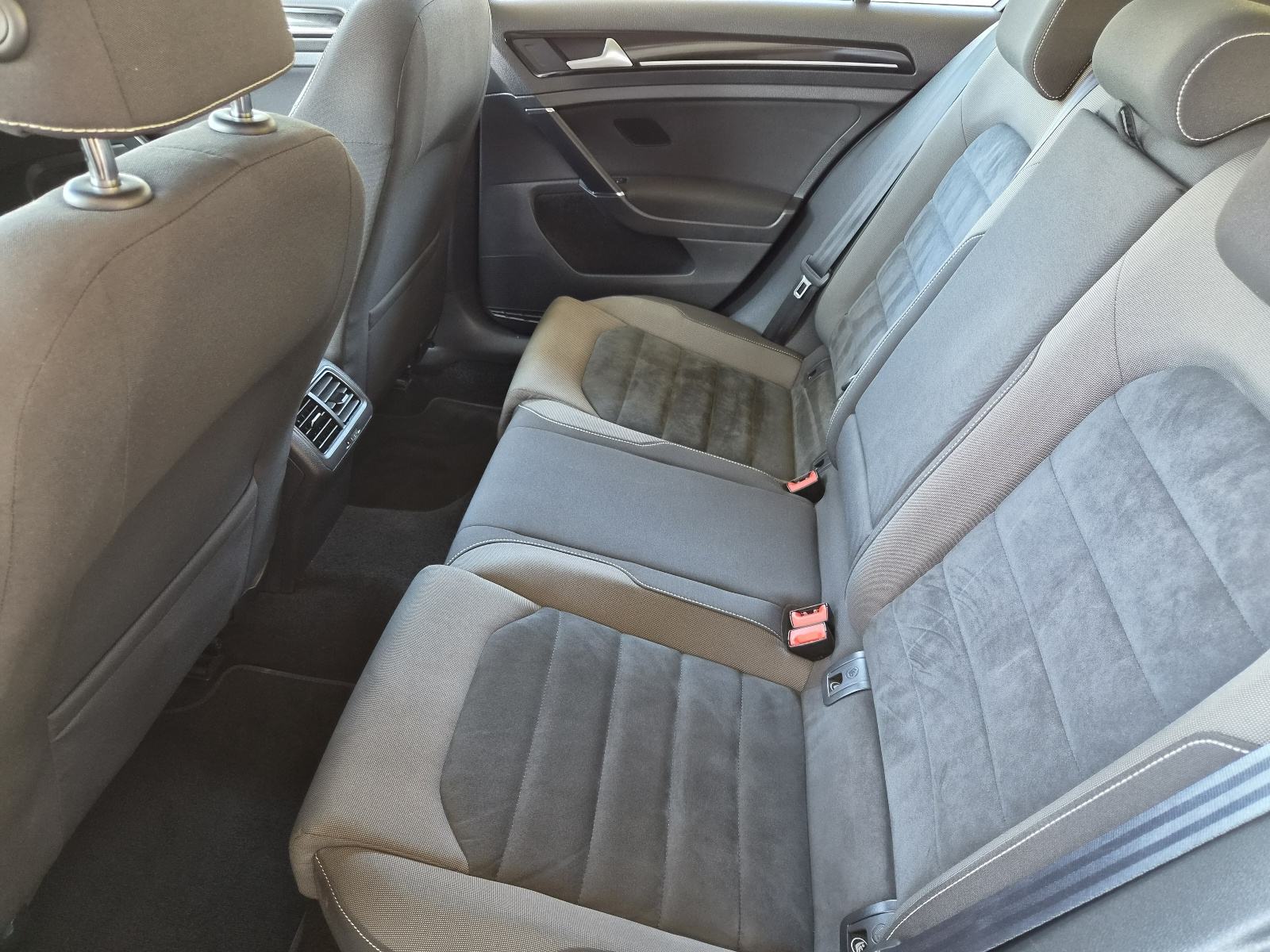 VW Golf 7 2,0 TDI BMT Highline*155tkm*Led*Xenon*110kw*, fotografija 13