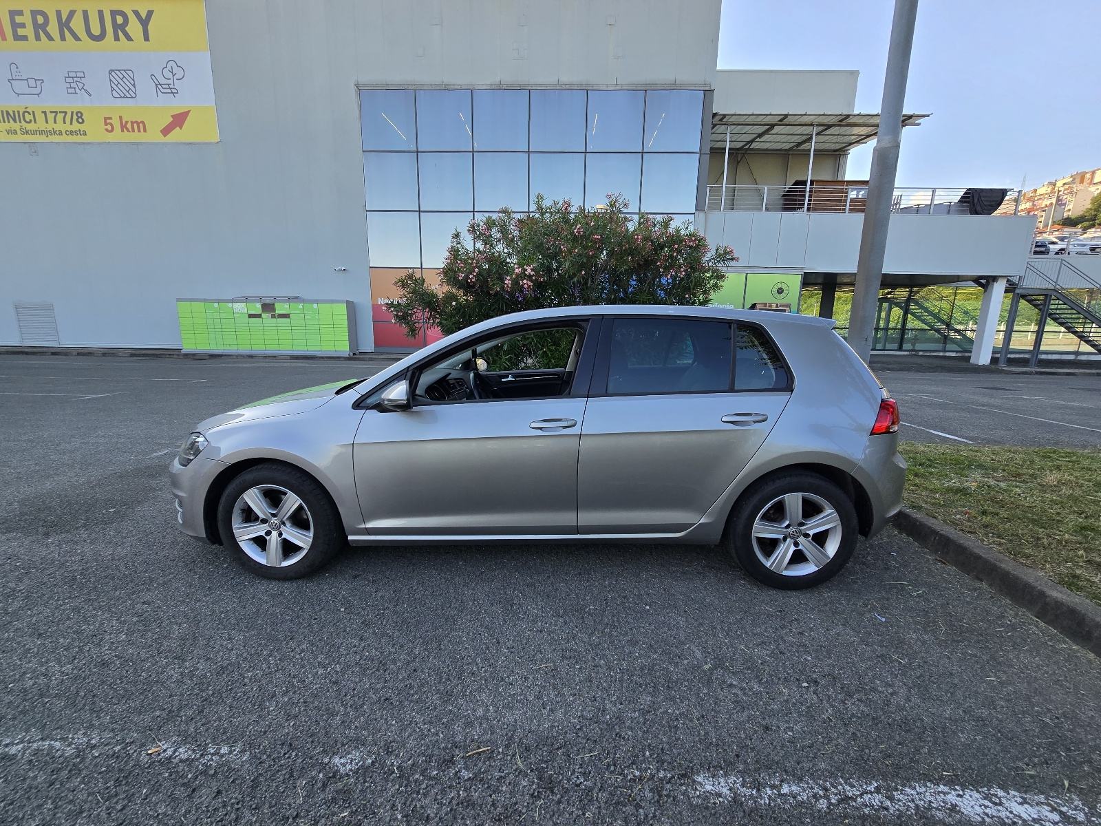 VW Golf 7 2,0 TDI HIGHLINE, fotografija 3