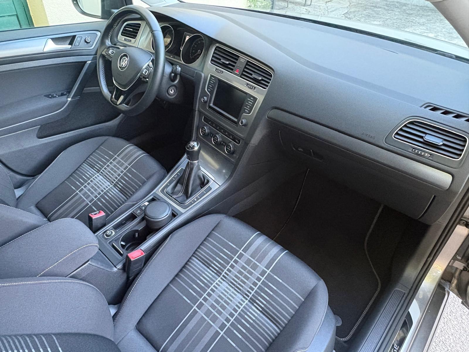 VW Golf 7 2,0 Tdi / Navi / Bi-xenon / Panorama / Veliki servis, fotografija 11