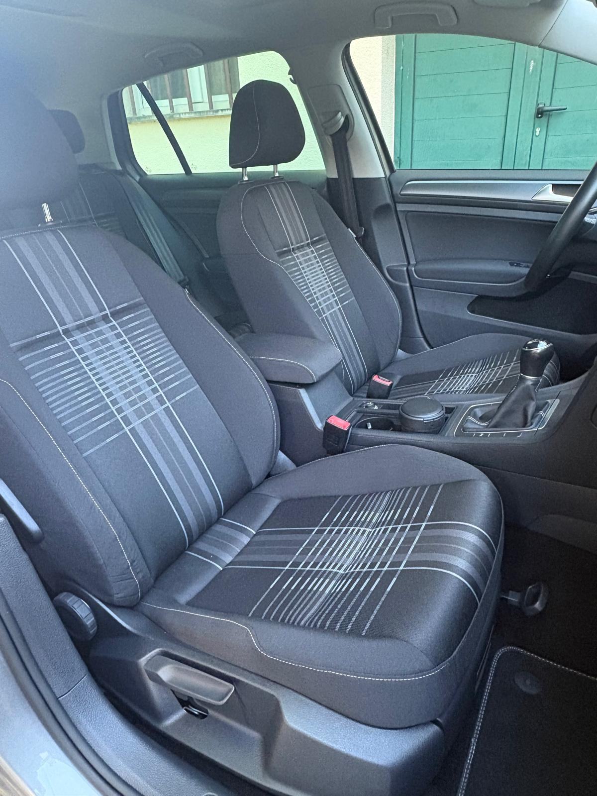 VW Golf 7 2,0 Tdi / Navi / Bi-xenon / Panorama / Veliki servis, fotografija 12