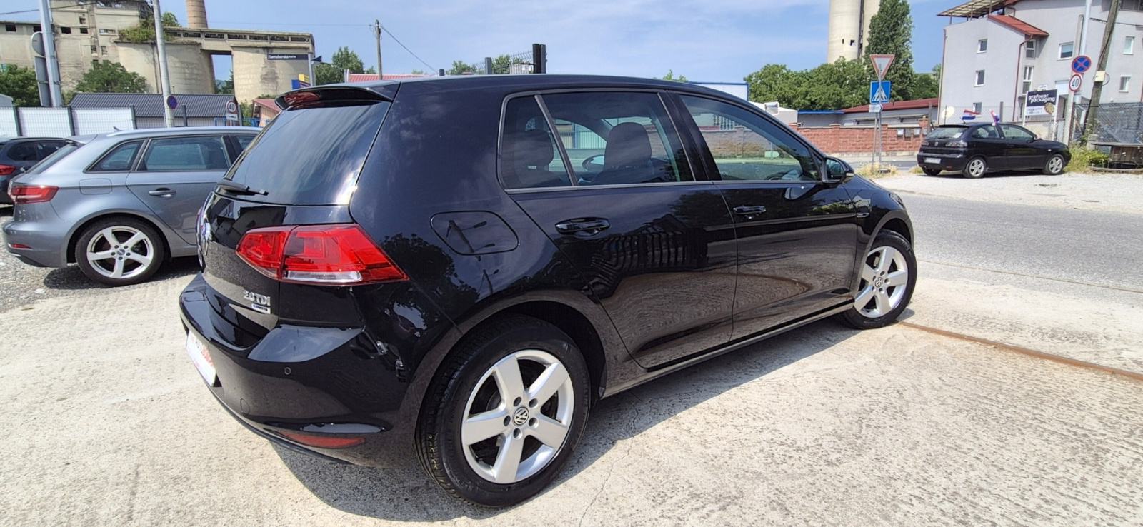 Golf 7 2.0 tdi LOUNGE 5v aut klima navi pdc velki servis servisna, fotografija 4