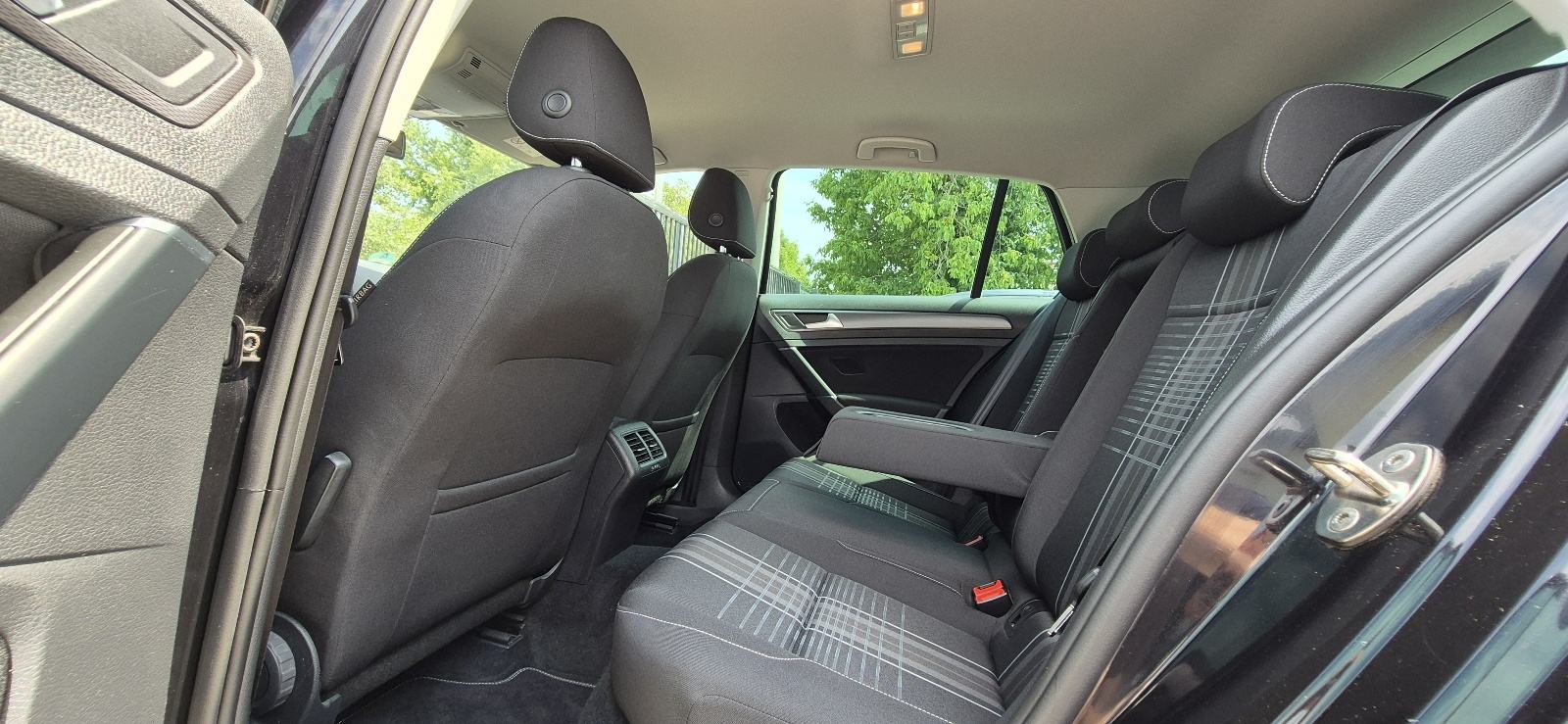 Golf 7 2.0 tdi LOUNGE 5v aut klima navi pdc velki servis servisna, fotografija 13