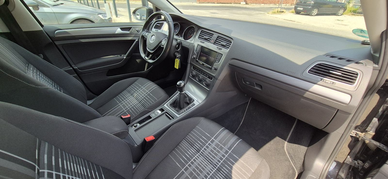 Golf 7 2.0 tdi LOUNGE 5v aut klima navi pdc velki servis servisna, fotografija 16
