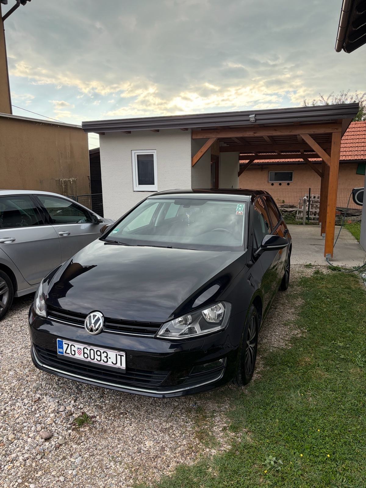 VW Golf 7 2,0 TDI BMT, pogled izvana - slika 1