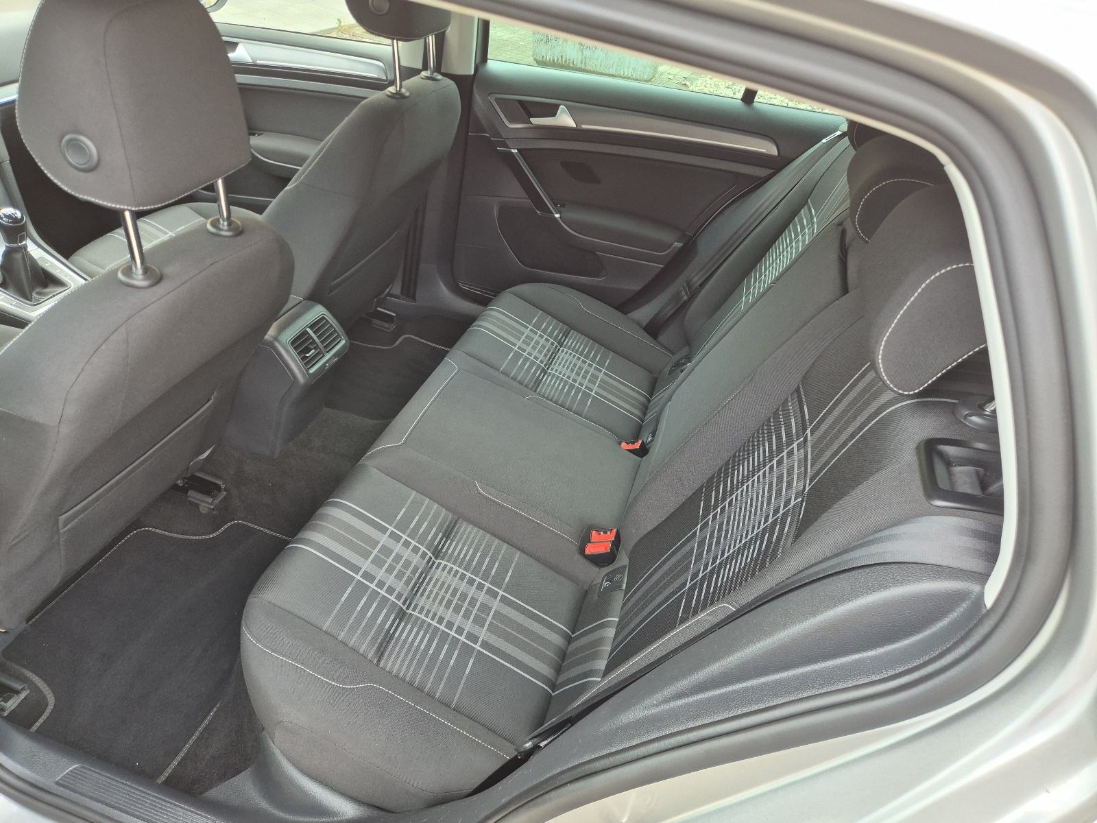 VW Golf 7 2,0 TDI BMT, fotografija 11
