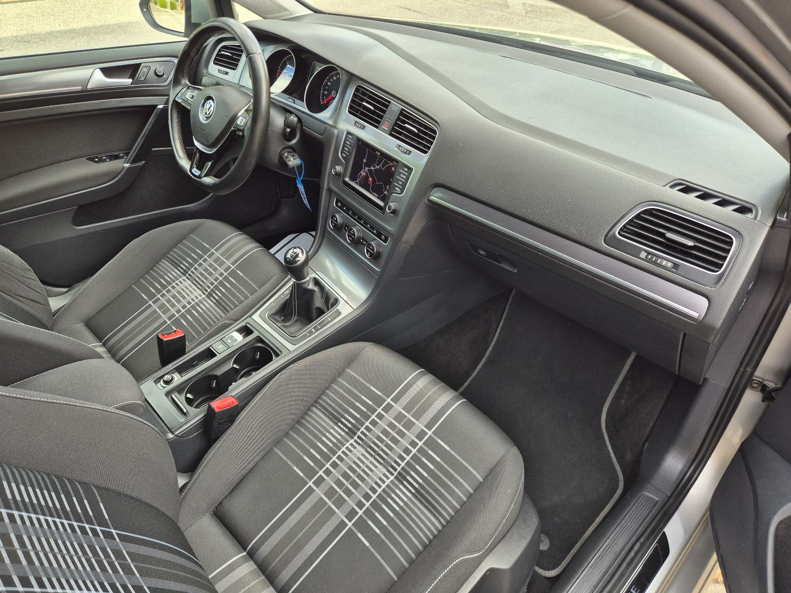 VW Golf 7 2,0 TDI BMT, fotografija 12