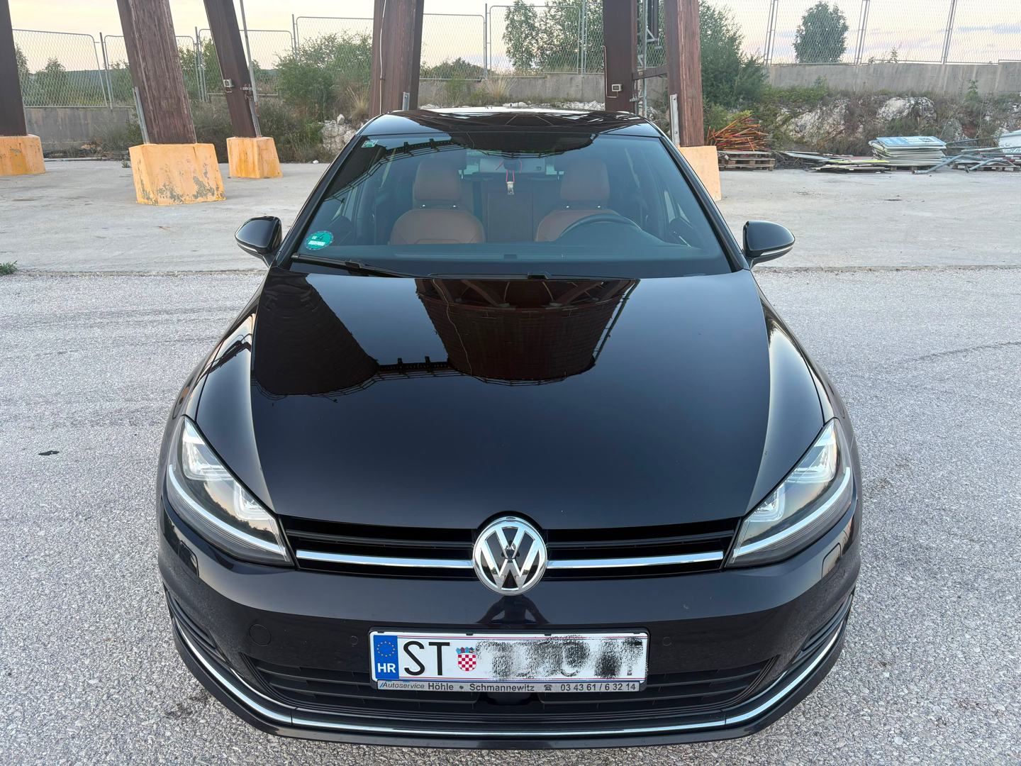 VW Golf 7 2,0 TDI Edition / bi-xenon / koža / navi / servisna povijest, fotografija 8