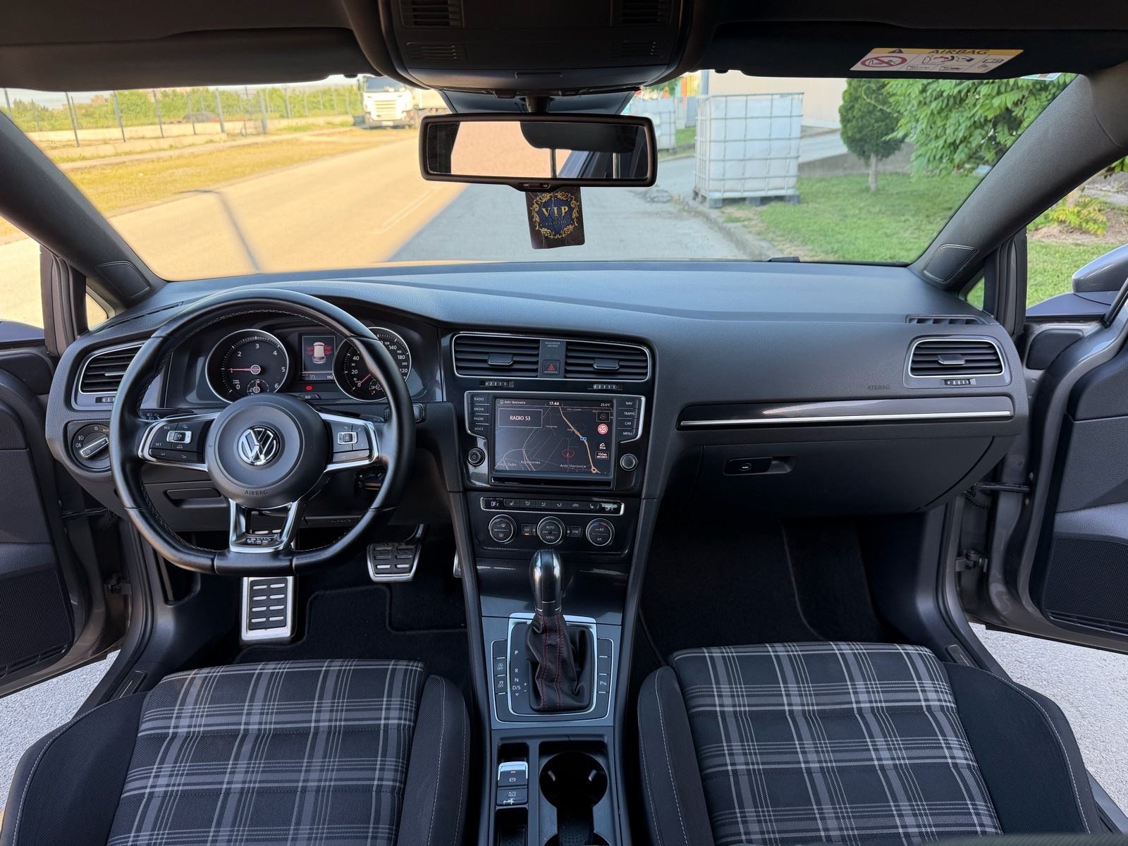 VW Golf 7 GTD 2,0 TDI DSG, fotografija 13